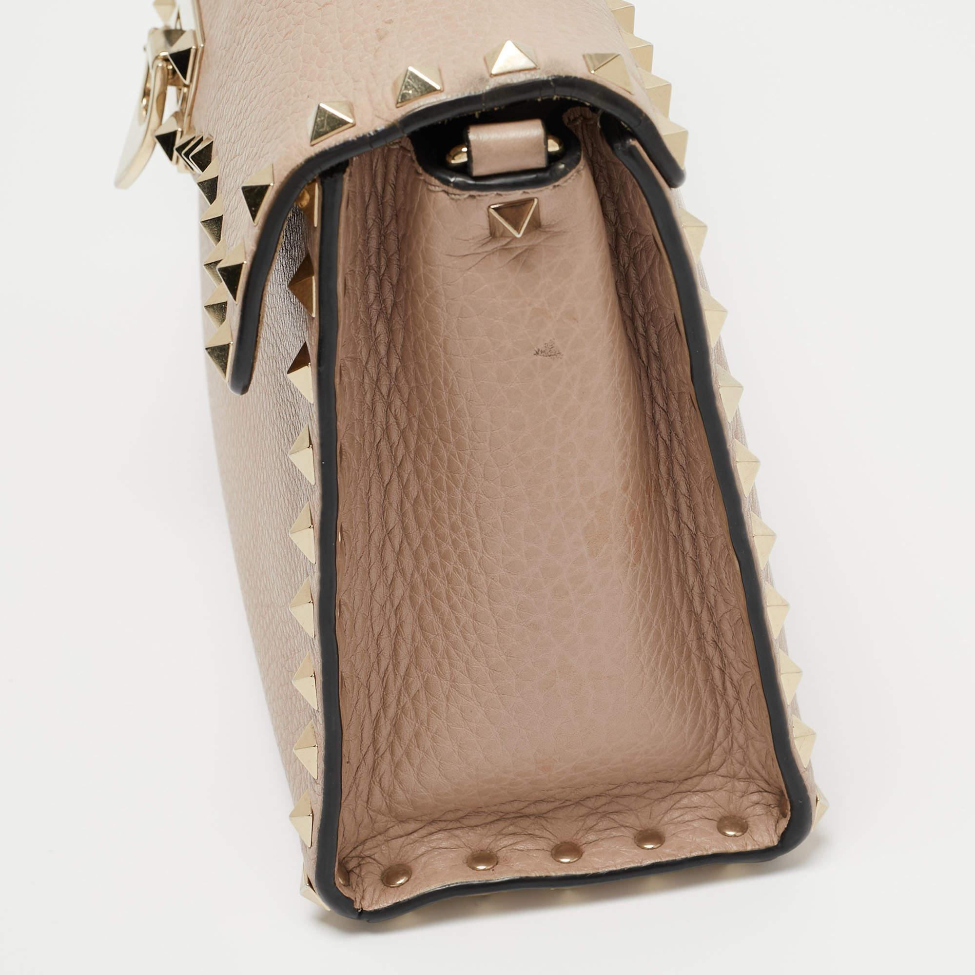 Valentino Old Rose Leather Rockstud Top Handle Bag For Sale 6