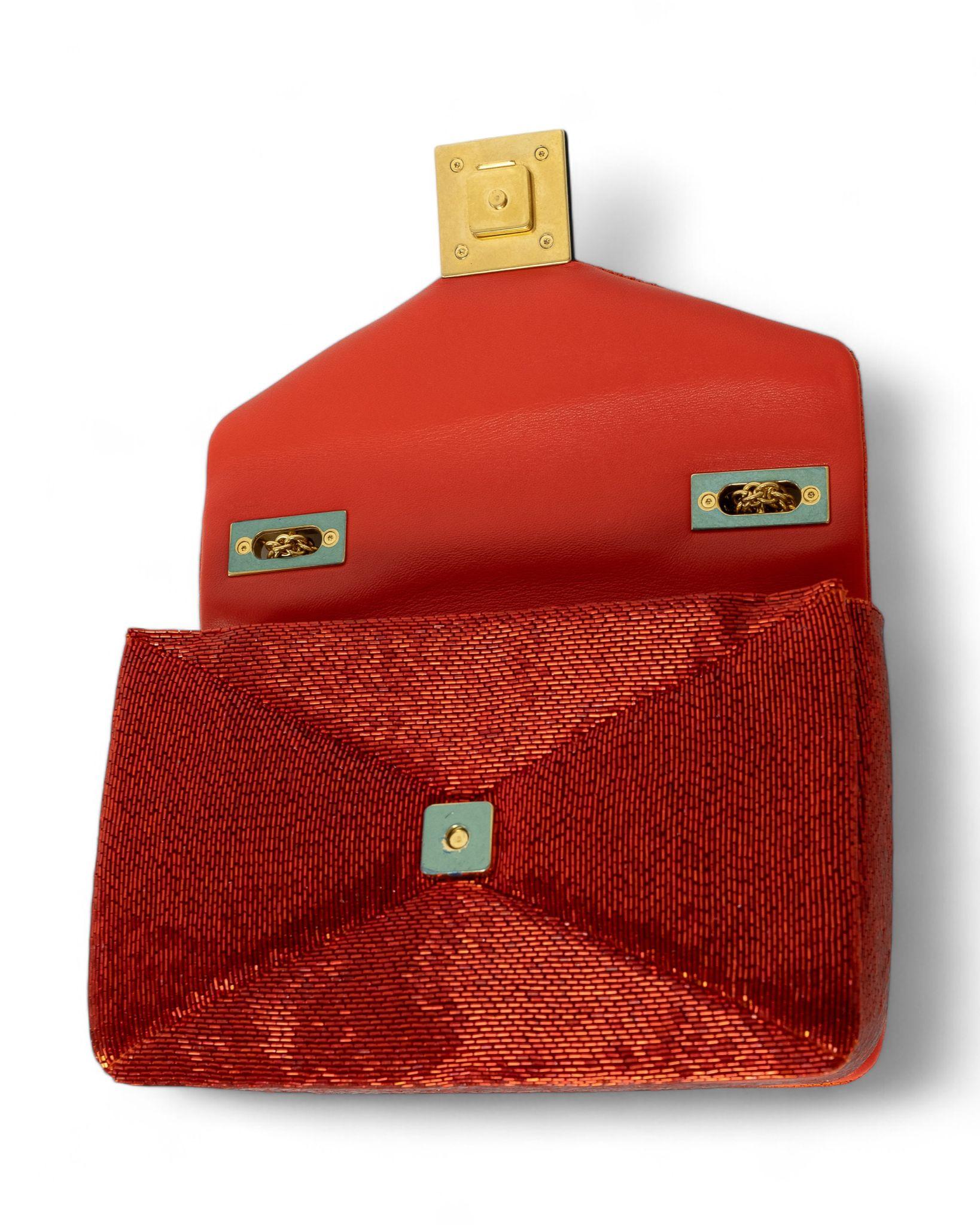 Red Valentino One Stud L.E. Rouge en vente