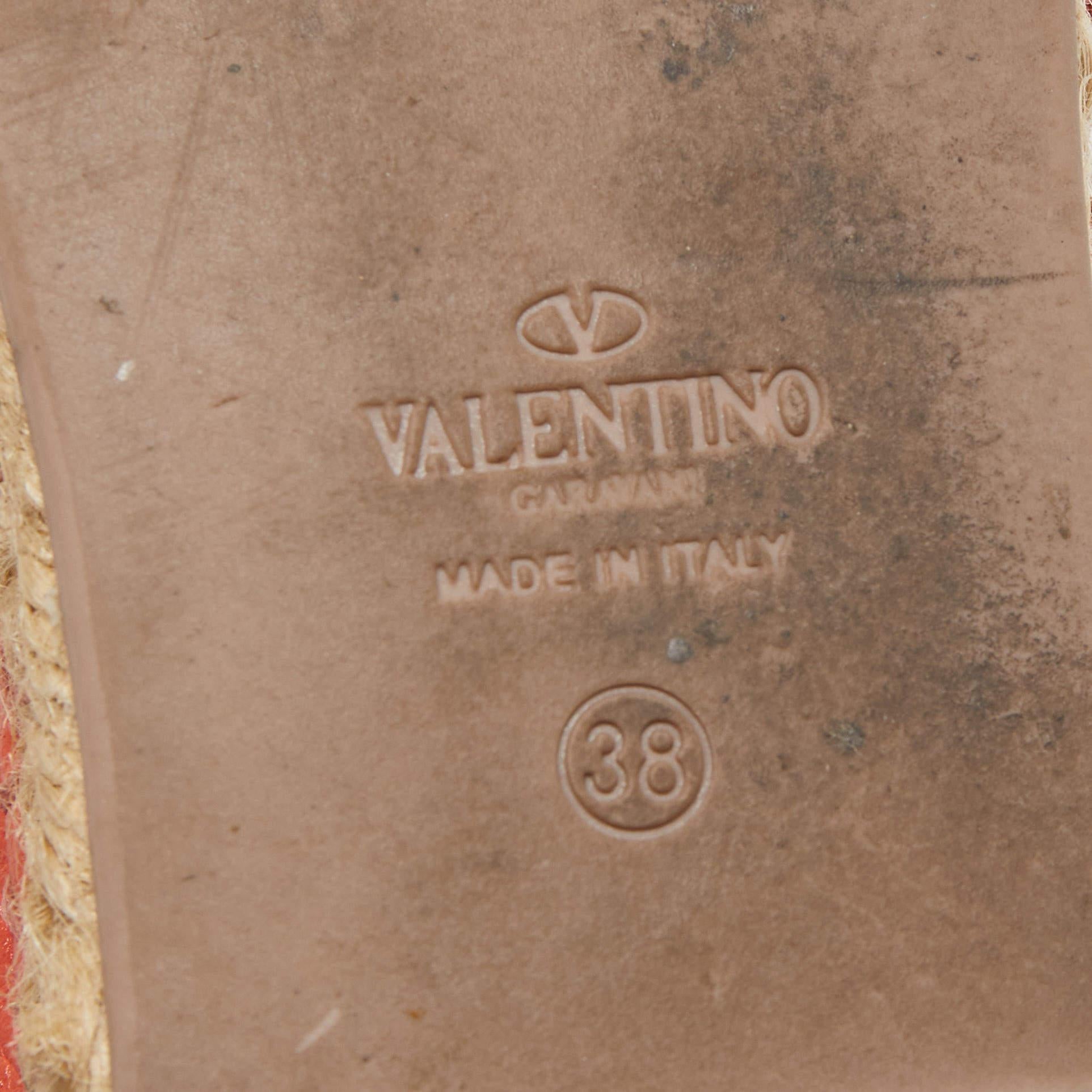 Valentino Espadrilles orange en dentelle et cuir, taille 38 en vente 3