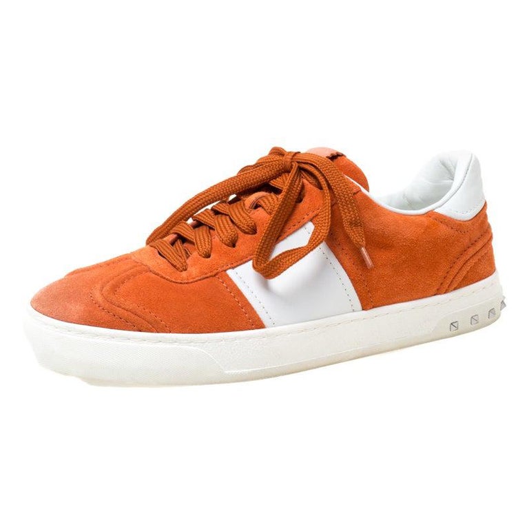 Valentino Orange Suede And White Leather Flycrew Low Top Sneakers Size 40  For Sale at 1stDibs