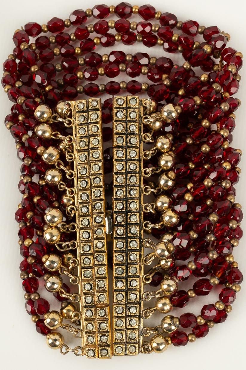 Valentino paire de bracelets haute couture en perles rouges en vente 1