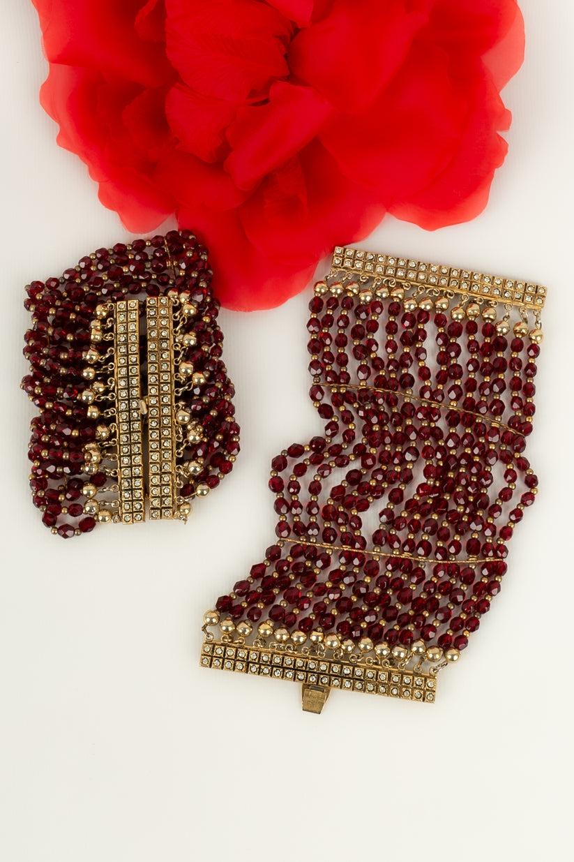 Valentino paire de bracelets haute couture en perles rouges en vente 4