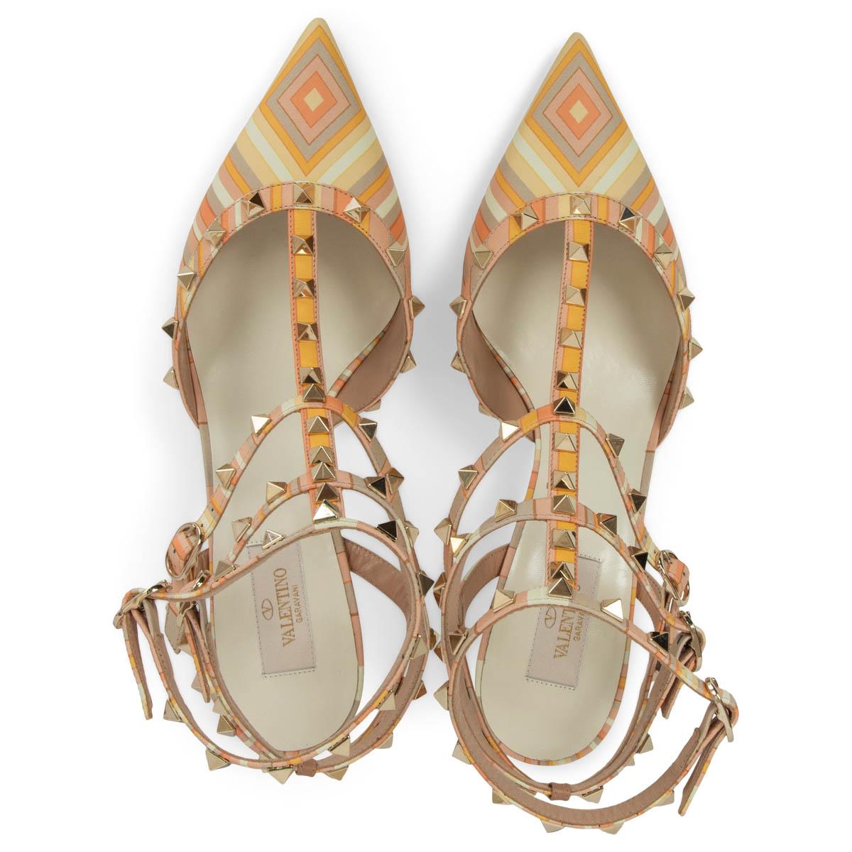 VALENTINO peach leather NATIVE COUTURE 1975 ROCKSTUD 65 Sandals Shoes 42 In New Condition For Sale In Zürich, CH