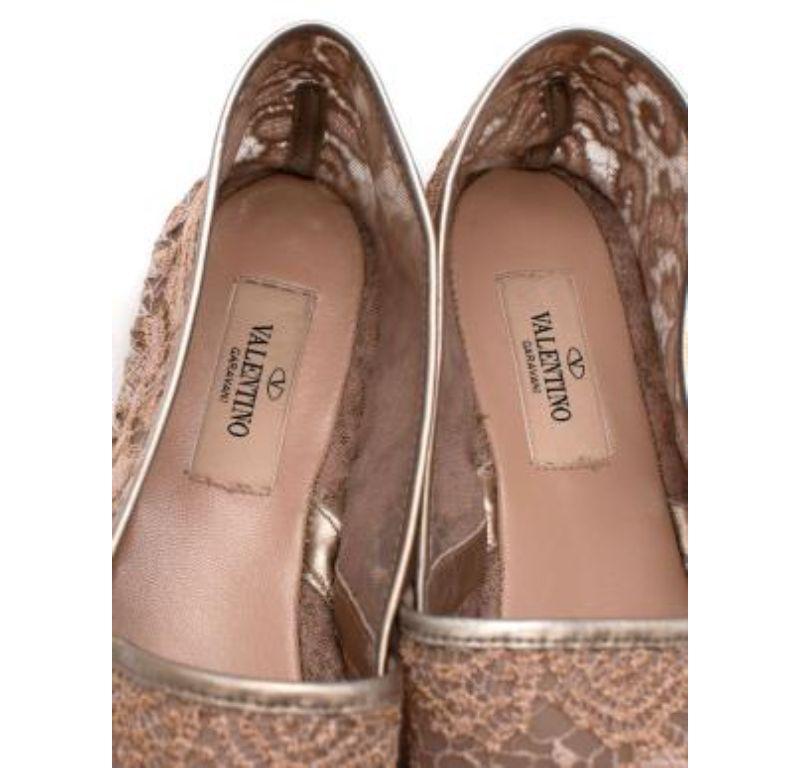 Valentino Pink and Gold Lace Espadrilles For Sale 1