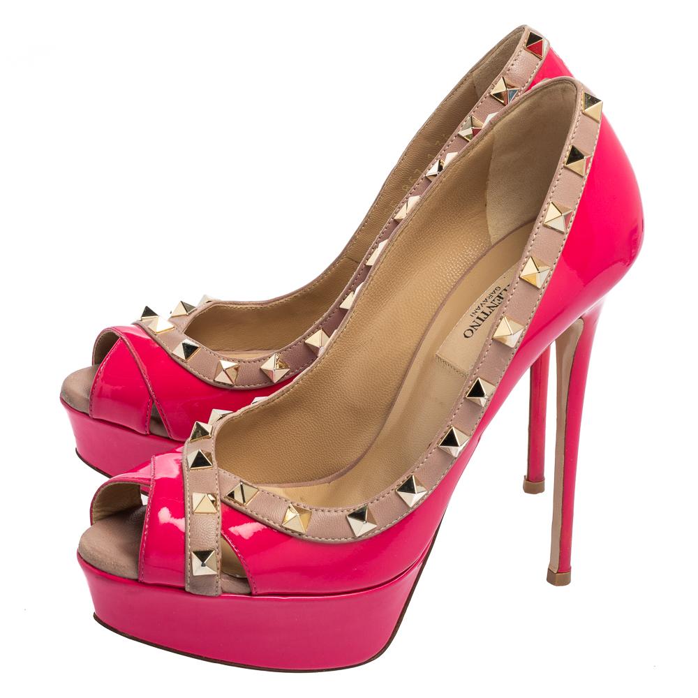 Women's Valentino Pink/Beige Patent Leather Rockstud Crisscross Peep Toe Platform Pumps  For Sale