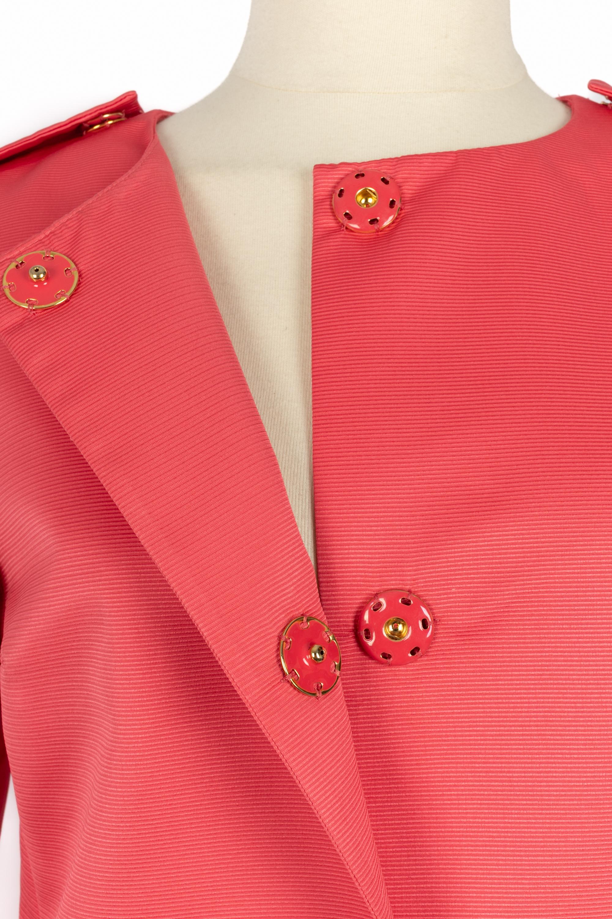 Abrigo rosa Valentino en venta 3