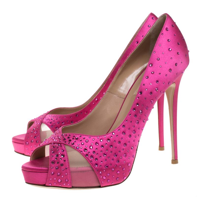 Women's Valentino Pink Crystal Embellished Satin Peep Toe Platform Pumps Size 40 For Sale
