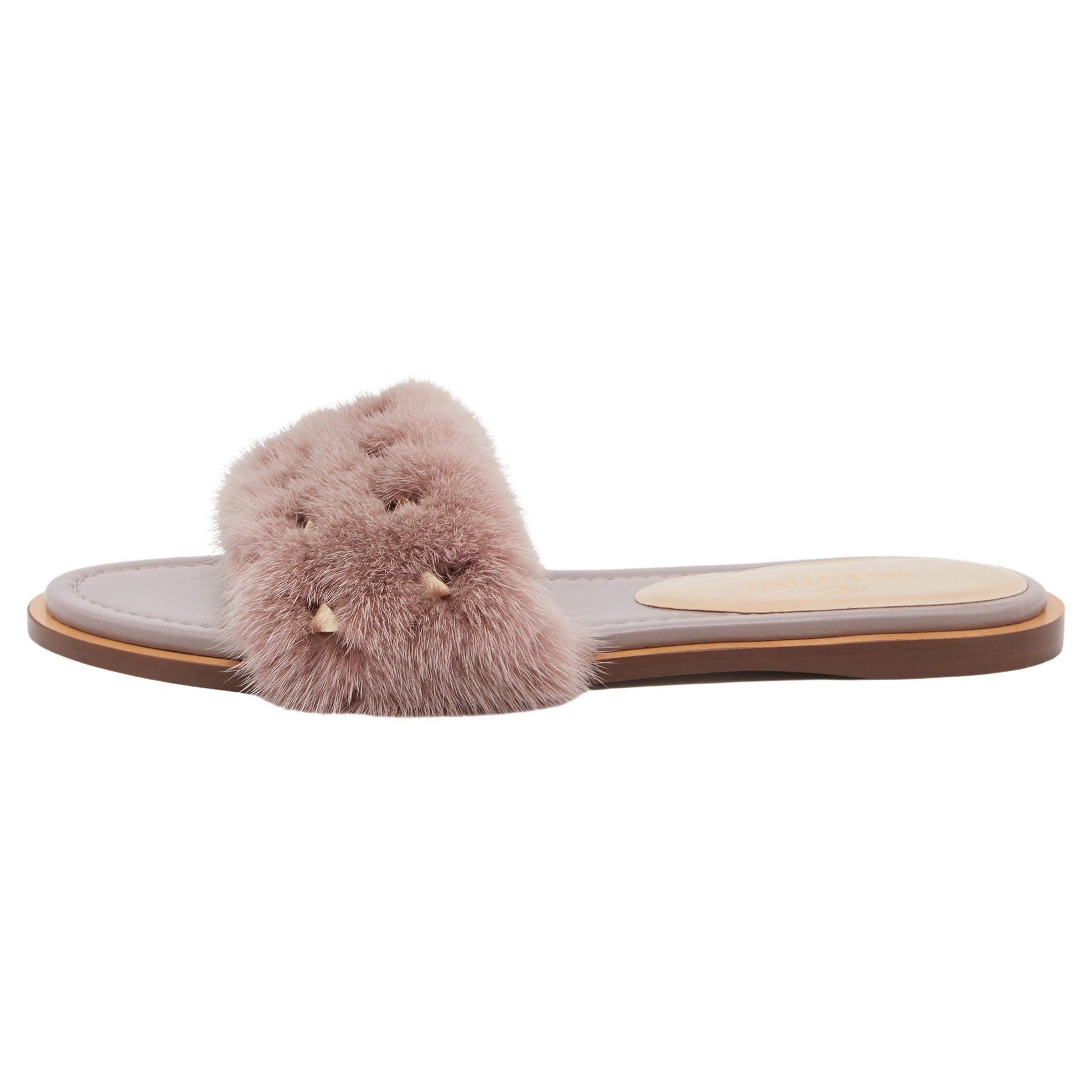 Valentino Pink Fur and Leather Rockstud Flat Sandals Size 39