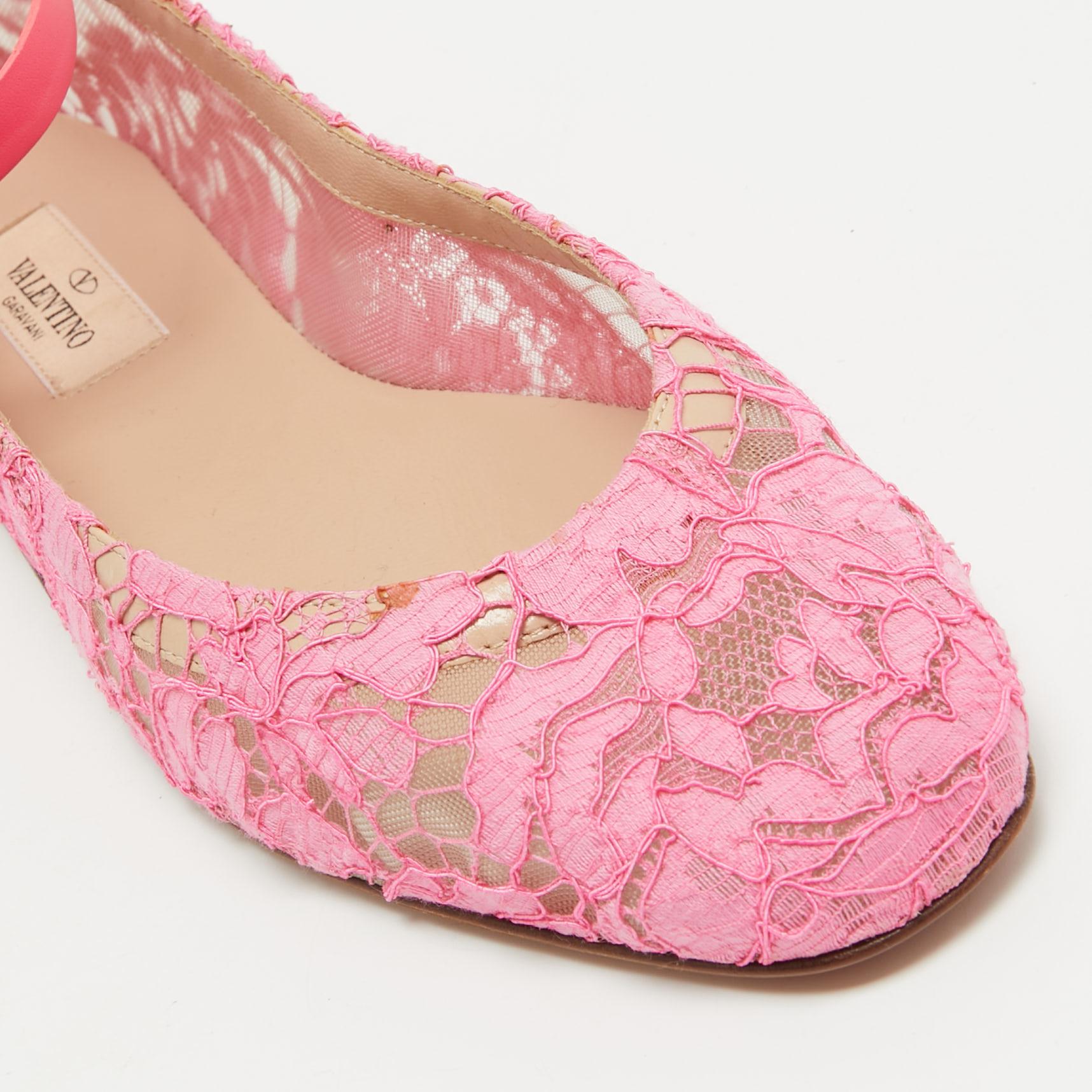 Valentino Pink Lace and Leather Ankle Wrap Ballet Flats Size 40 3