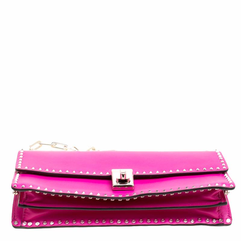 Women's Valentino Pink Leather Micro Rockstud Chain Clutch