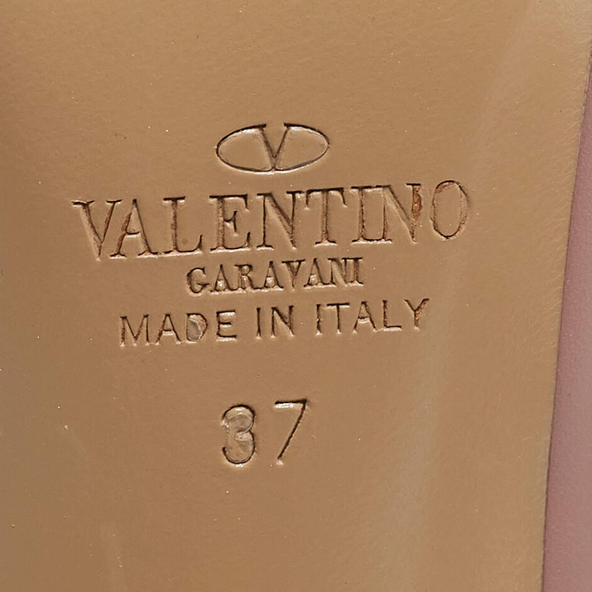 Valentino Pink Leather Rockstud Pumps  4