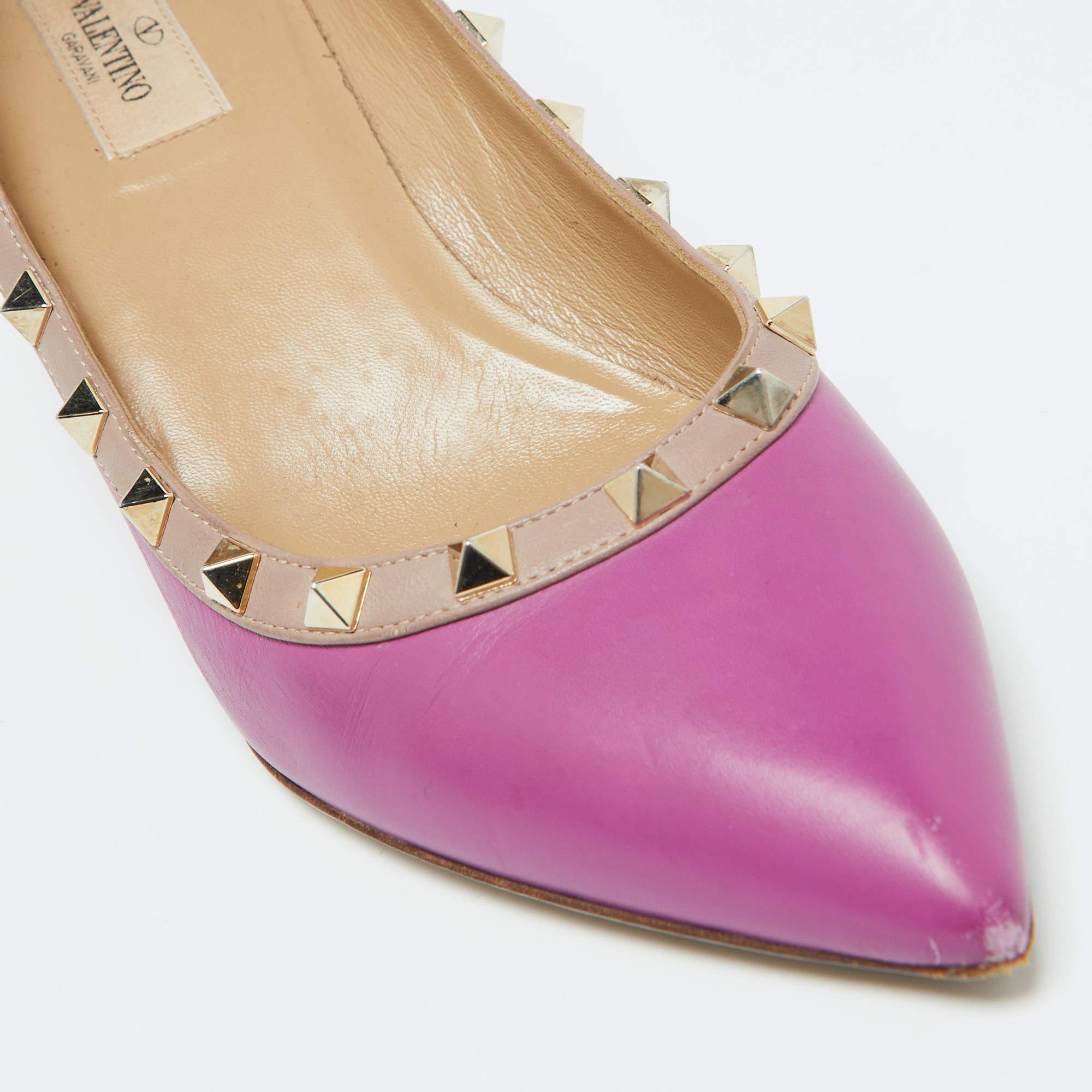 Bombas de cuña Rockstud de piel rosa Valentino talla 39.5 2