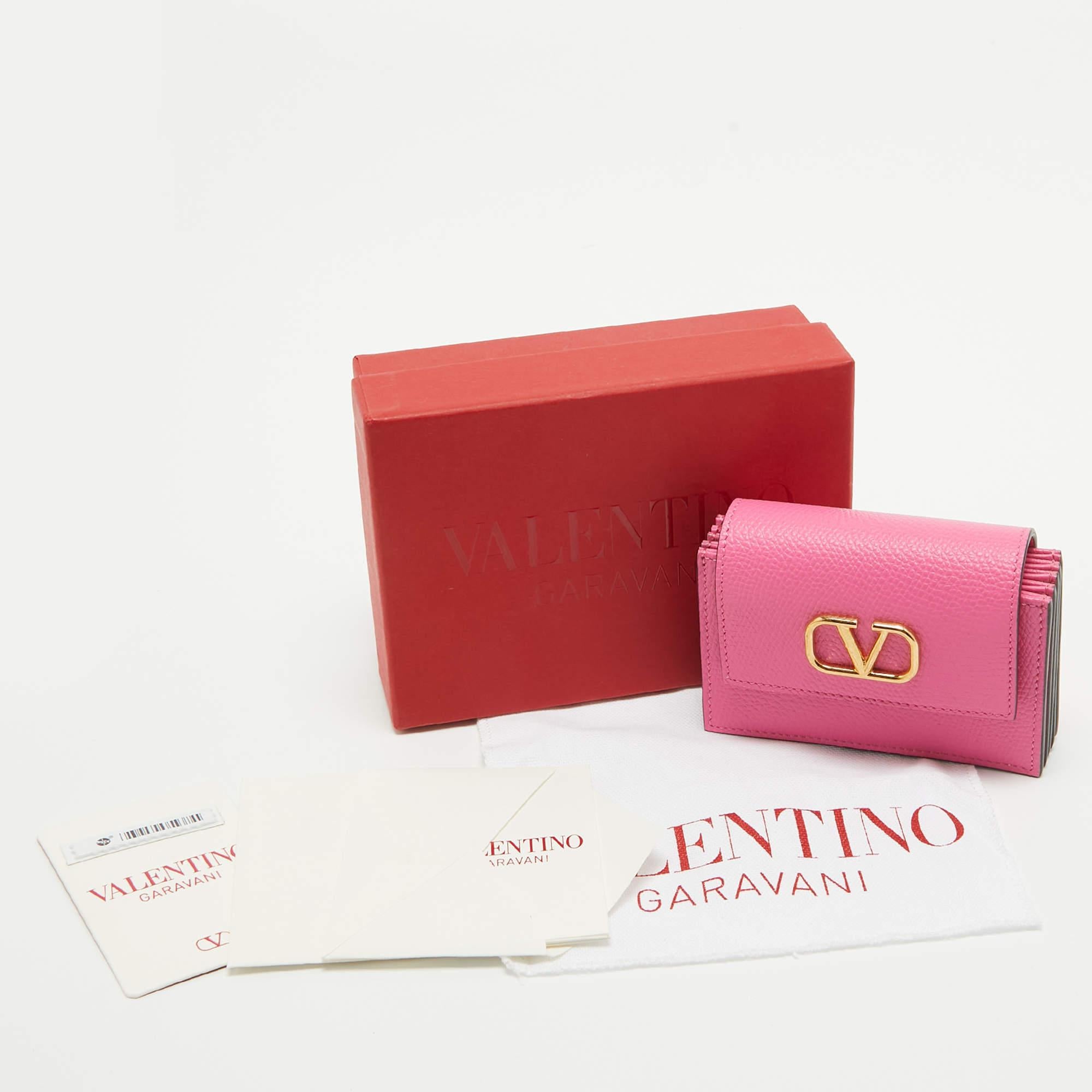 Valentino Pink Leather VLogo Accordion Card Holder For Sale 6