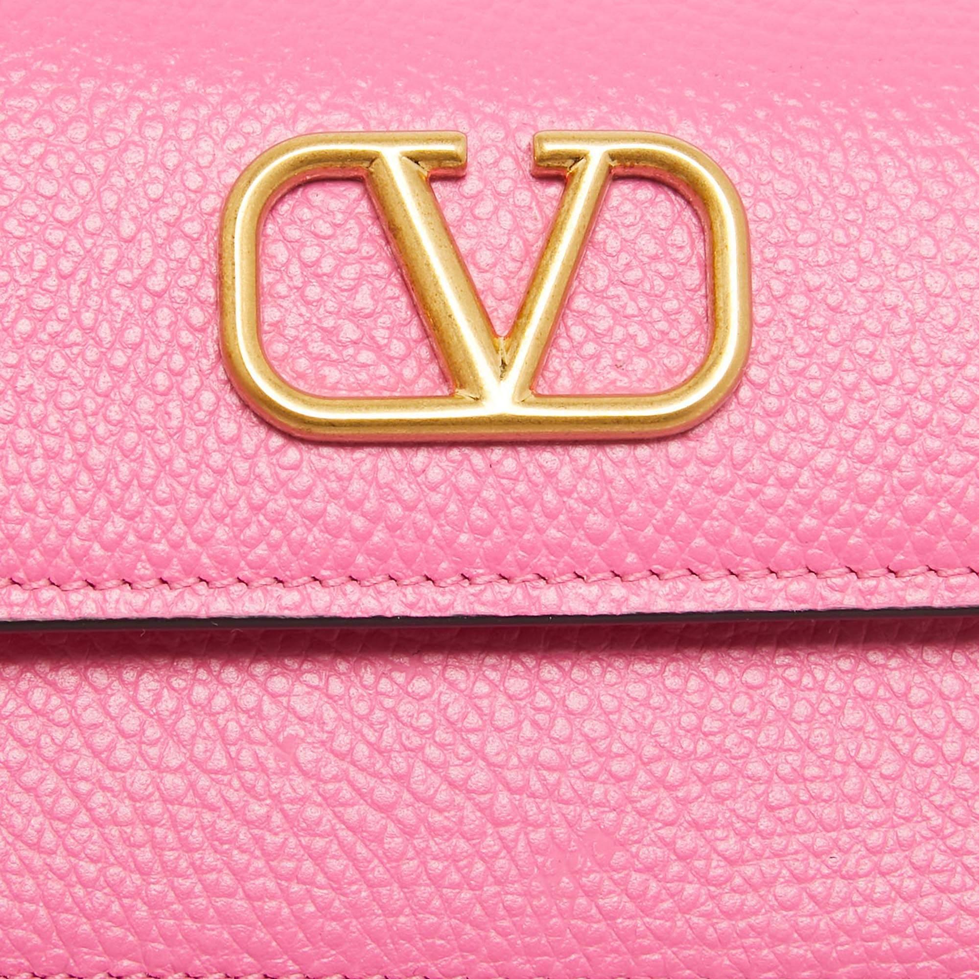Valentino Pink Leather VLogo Accordion Card Holder For Sale 3