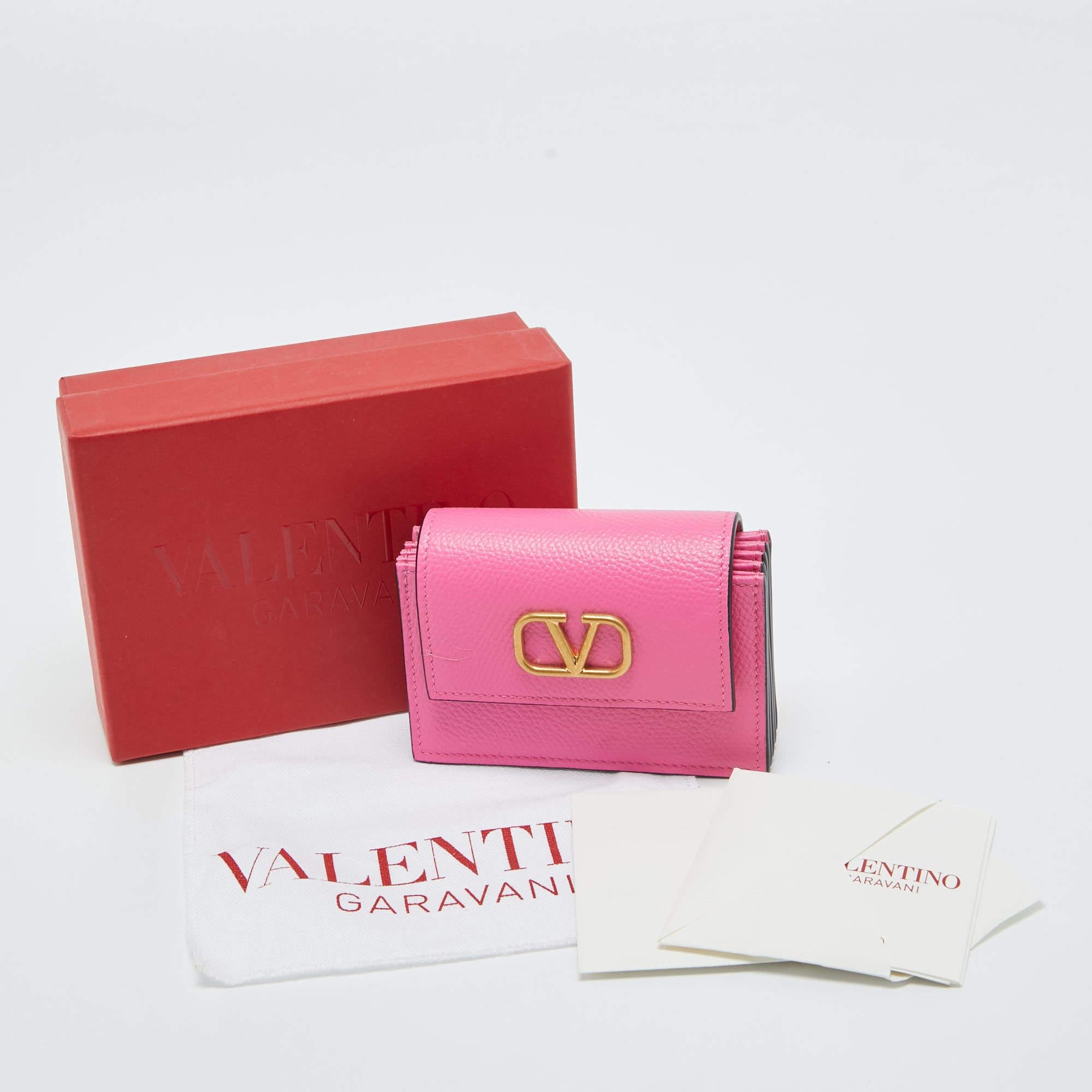 Valentino Pink Leather VLogo Accordion Card Holder For Sale 5