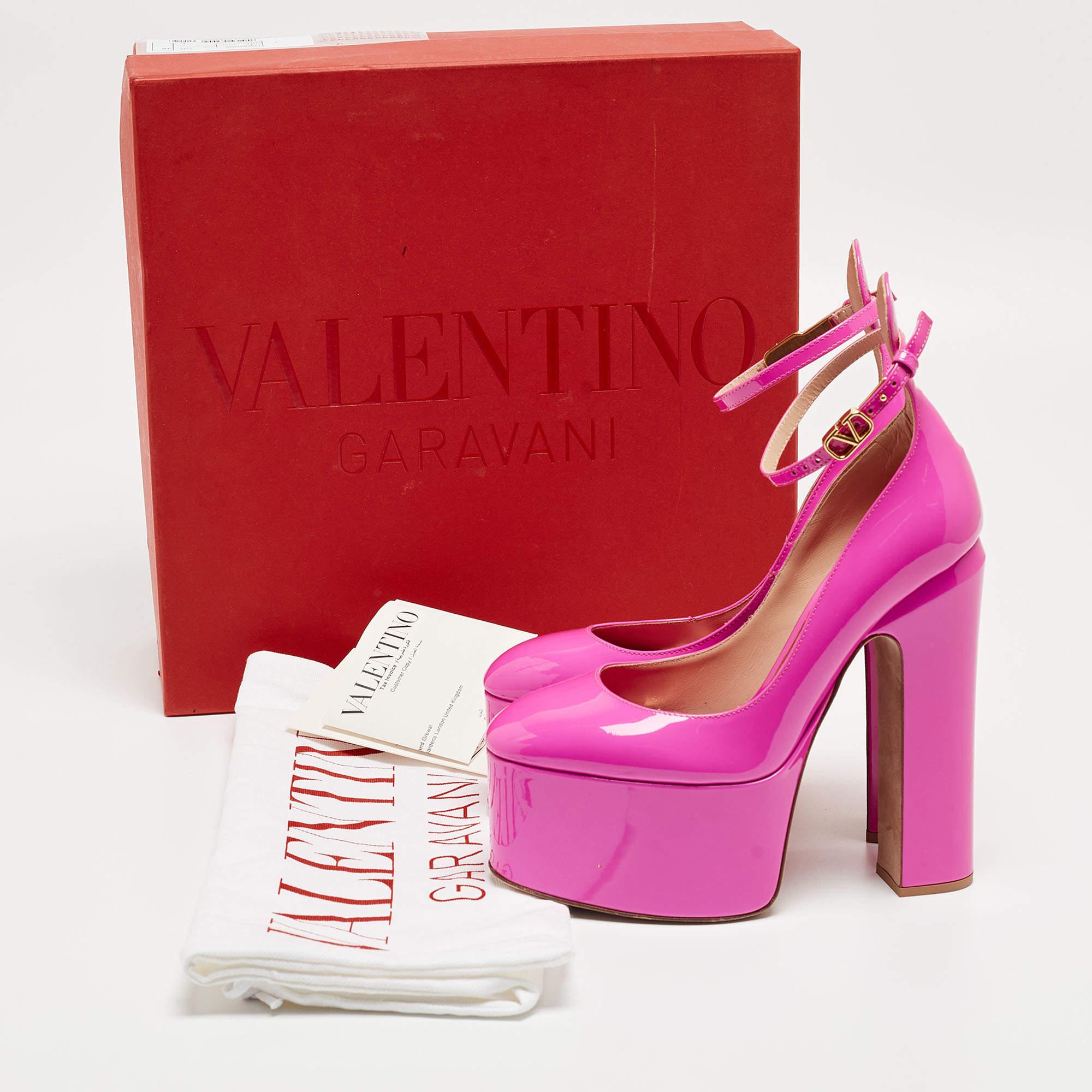 Valentino Pink Patent Leather Tan-Go Platform Pumps Size 35 In Good Condition For Sale In Dubai, Al Qouz 2