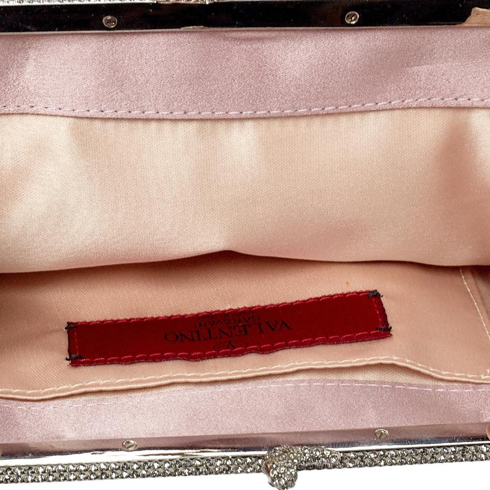 Valentino Clutch con cornice in raso rosa impreziosita da cristalli 3