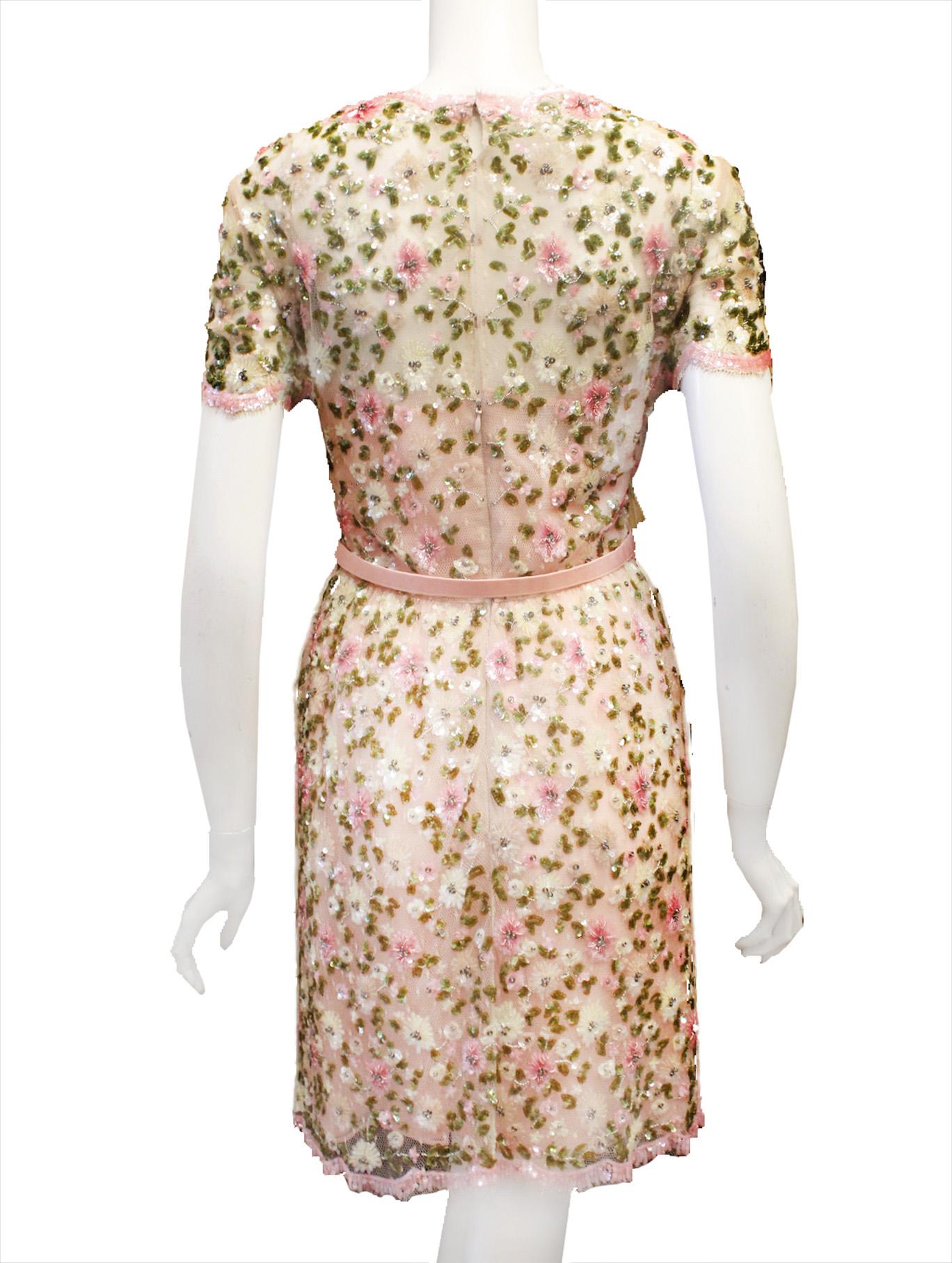 Valentino Pink Sequined Tulle Floral Design Dress From 2013 Resort Collection In Excellent Condition In Palm Beach, FL