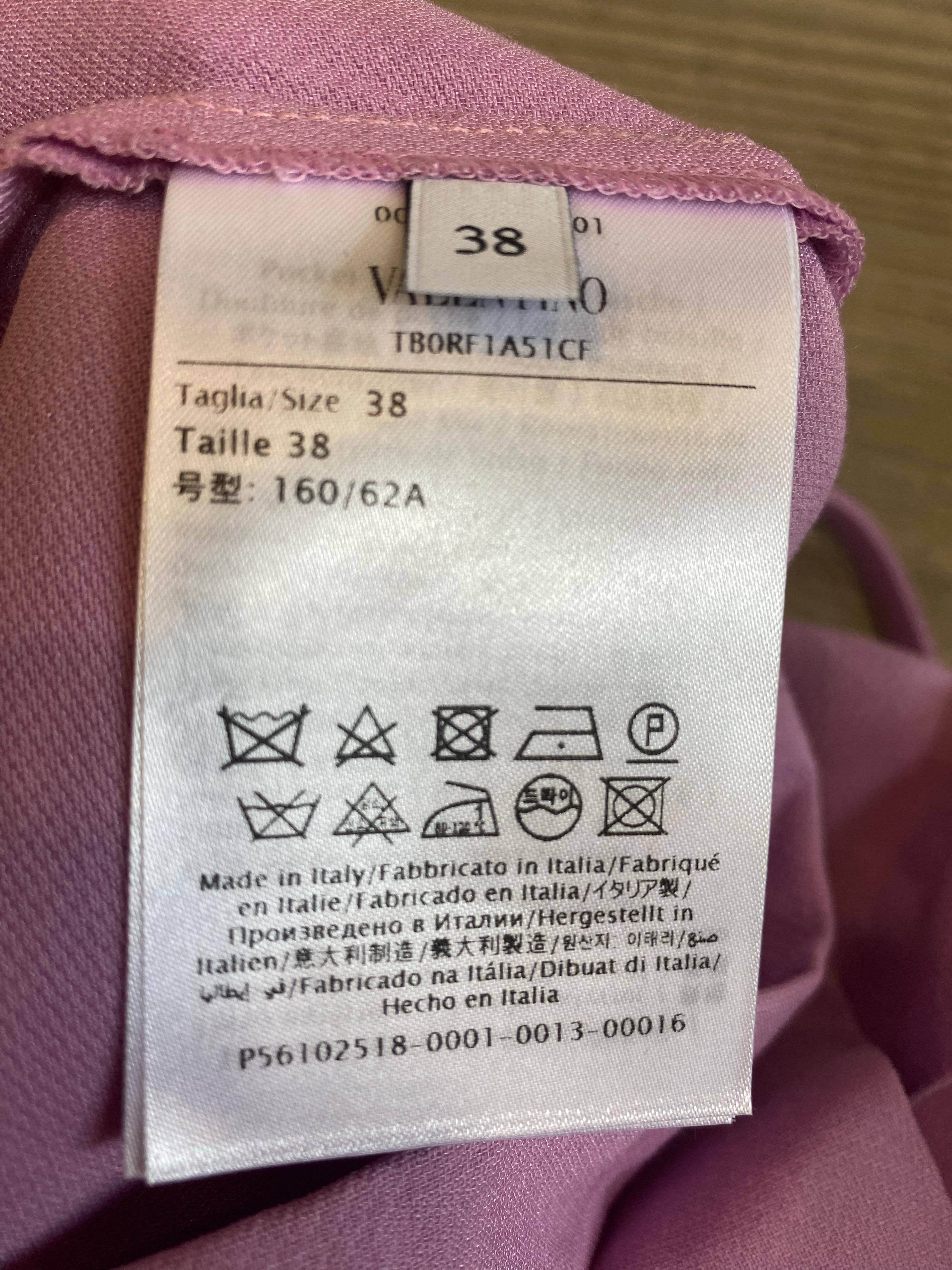 Pantaloncini corti di Valentino. in vendita 4