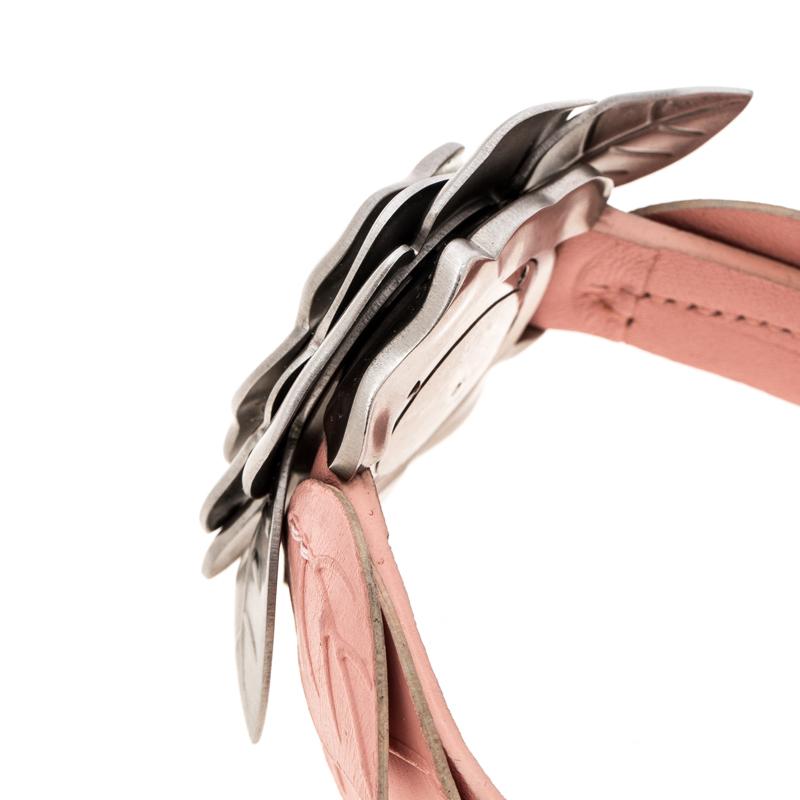 Valentino Pink Stainless Steel Flower Women's Wristwatch 44MM In Excellent Condition For Sale In Dubai, Al Qouz 2