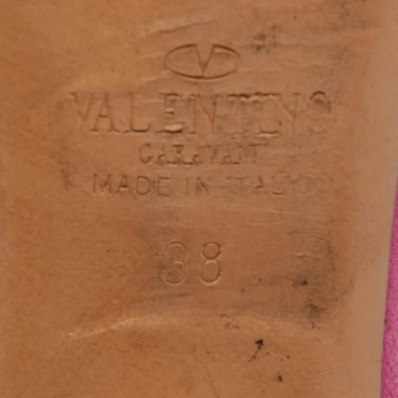 Valentino Sandales Love Blade à bride en daim et cuir verni rose taille 38 en vente 1
