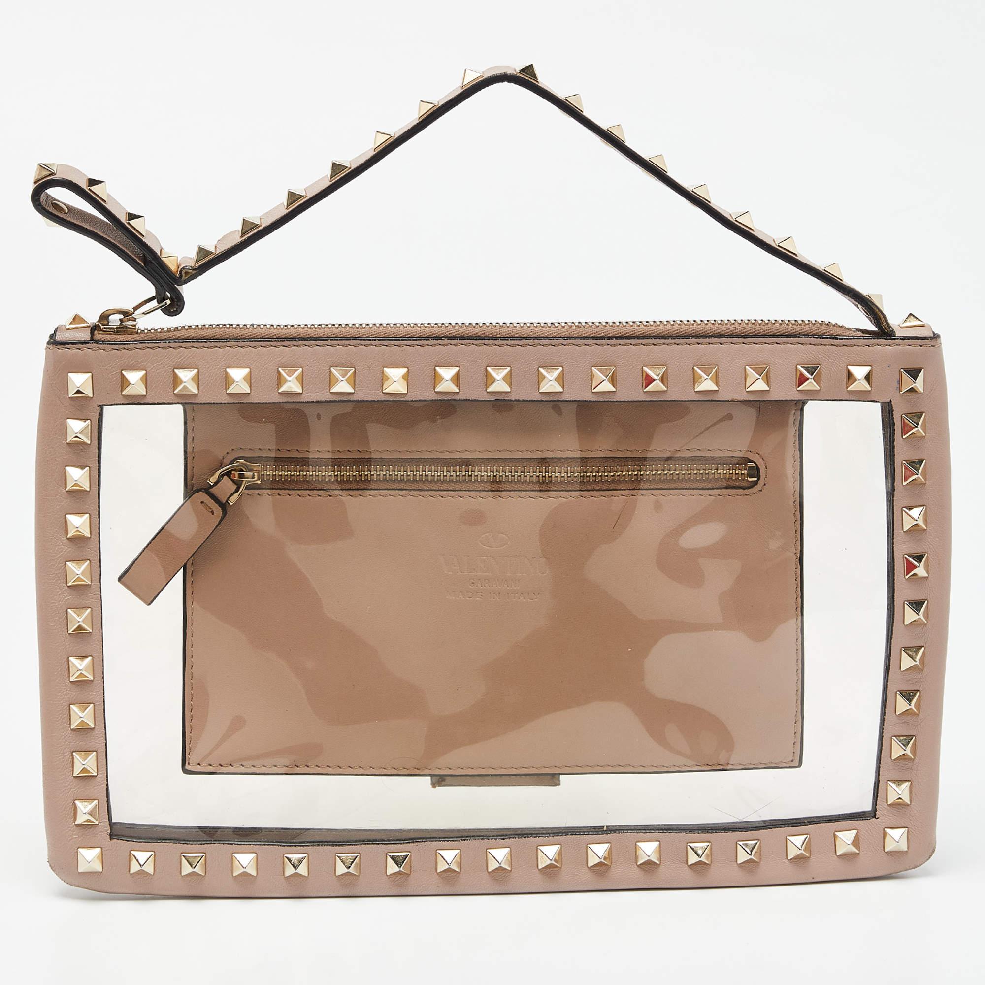 Valentino Pink/Transparent Leather and PVC Rockstud Clutch In Fair Condition For Sale In Dubai, Al Qouz 2