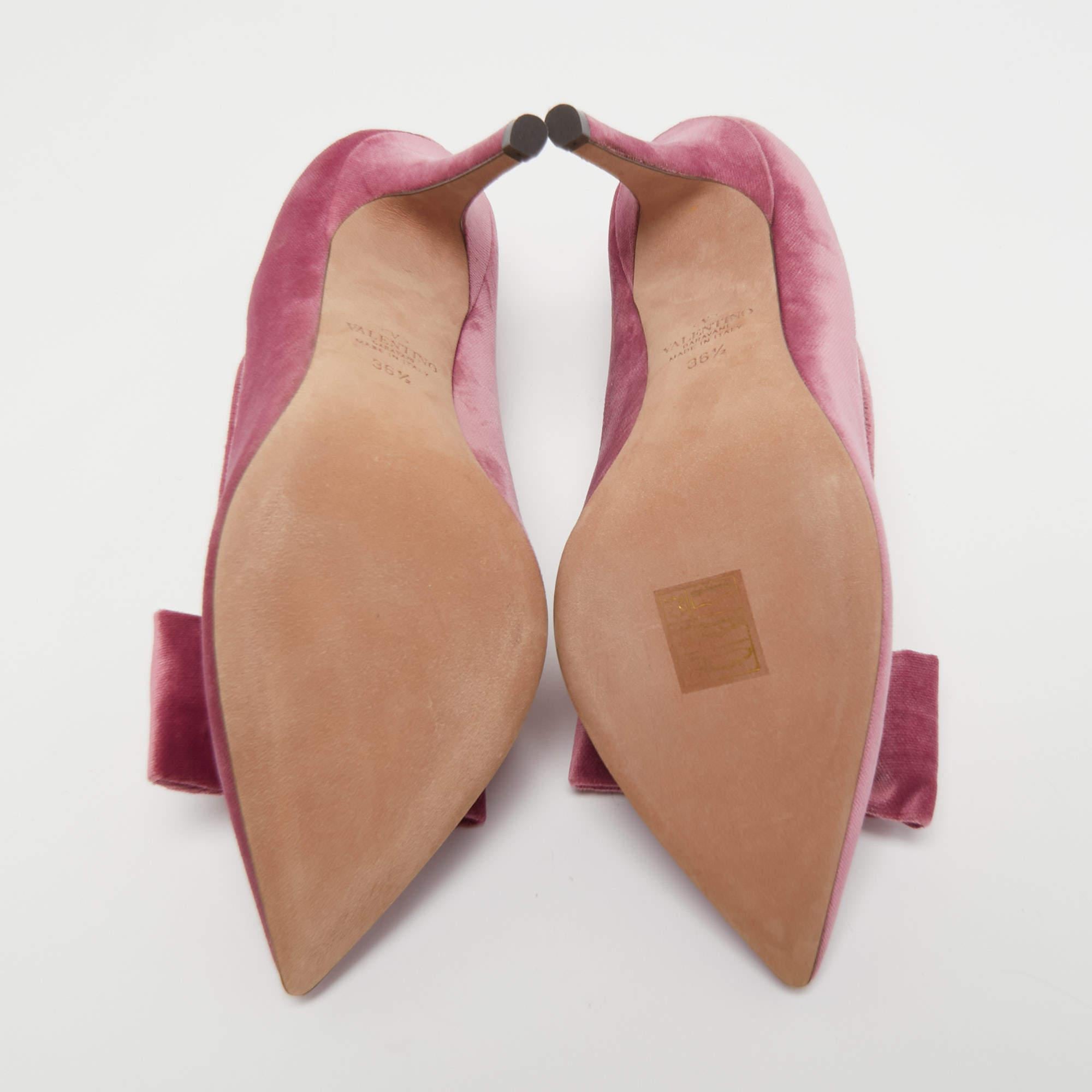 Valentino Pink Velvet and PVC Bow Pointed Pumps Size 36.5 5