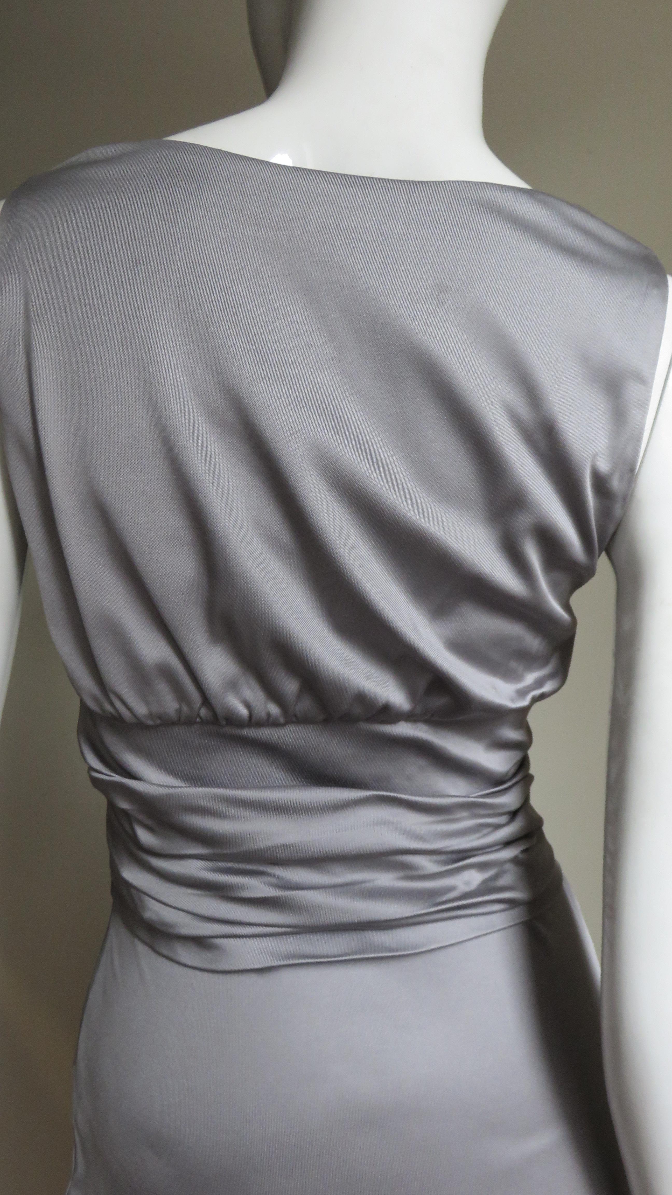 Valentino Silk Jersey Bodycon Dress For Sale 5