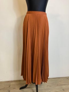 Valentino pleated skirt in 100% silk