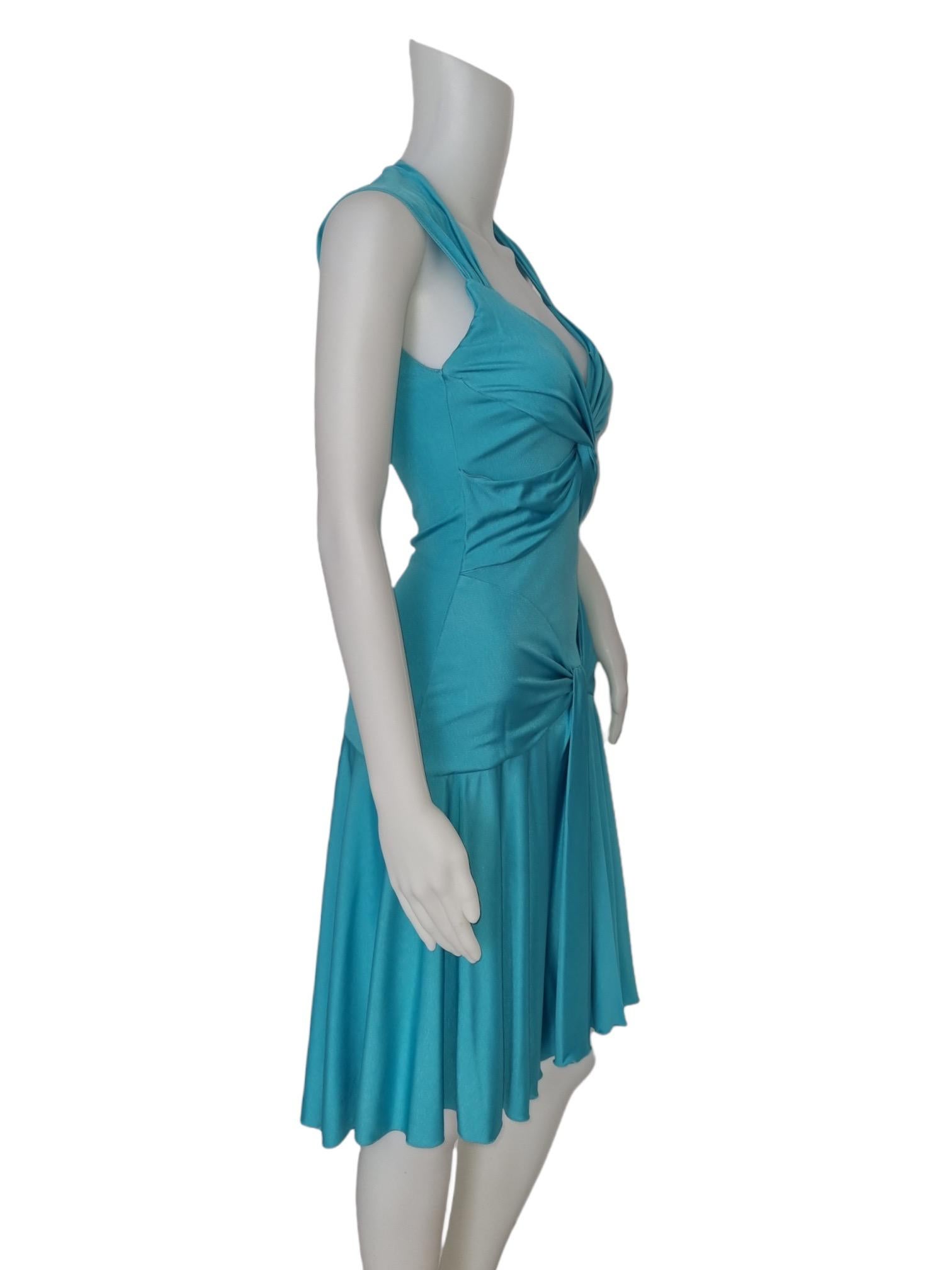 Valentino plunging runway dress, Spring 2004 In Excellent Condition For Sale In London, GB