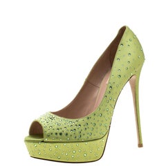 Valentino Pop Apple Green Crystal Embellished Satin Peep Toe Platform Pumps Size