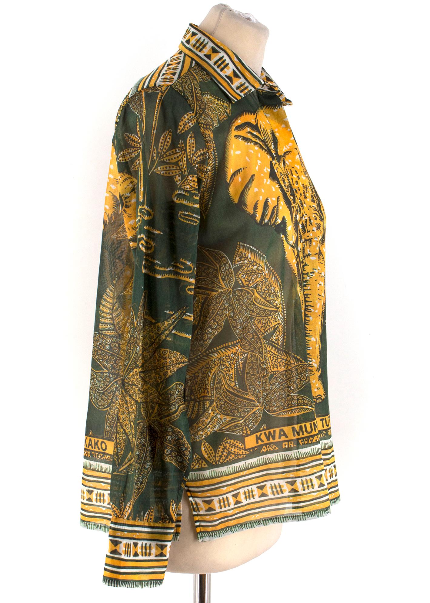 Valentino Elephant-print cotton shirt

- Elephant print
- Light weight 
- Green & yellow 
- 100% cotton 
- Long-sleeved
- Exposed button fastening at the front
- Collar 


Please note, these items are pre-owned and may show some signs of storage,