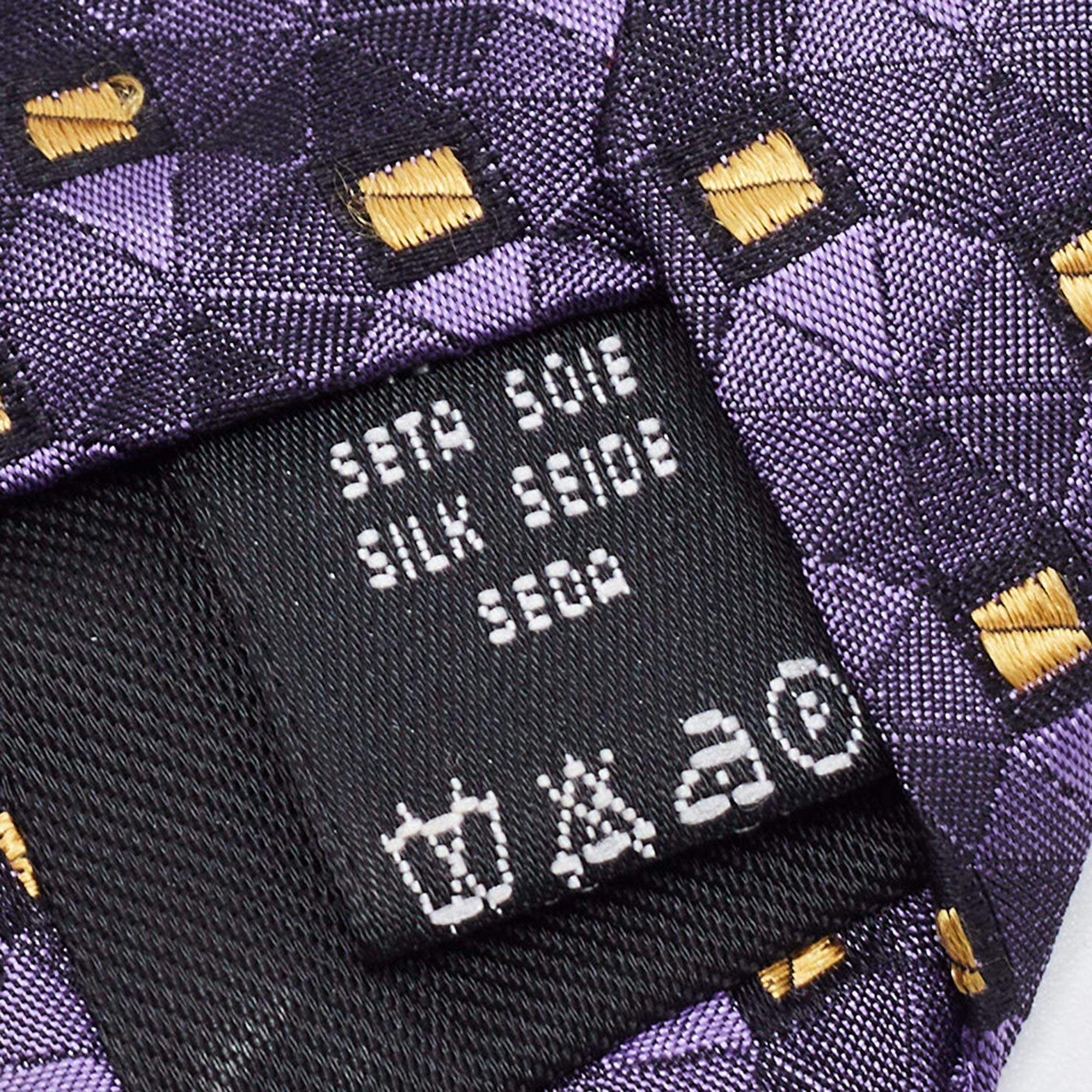 Valentino Purple Patterned Silk Traditional Tie In Good Condition For Sale In Dubai, Al Qouz 2