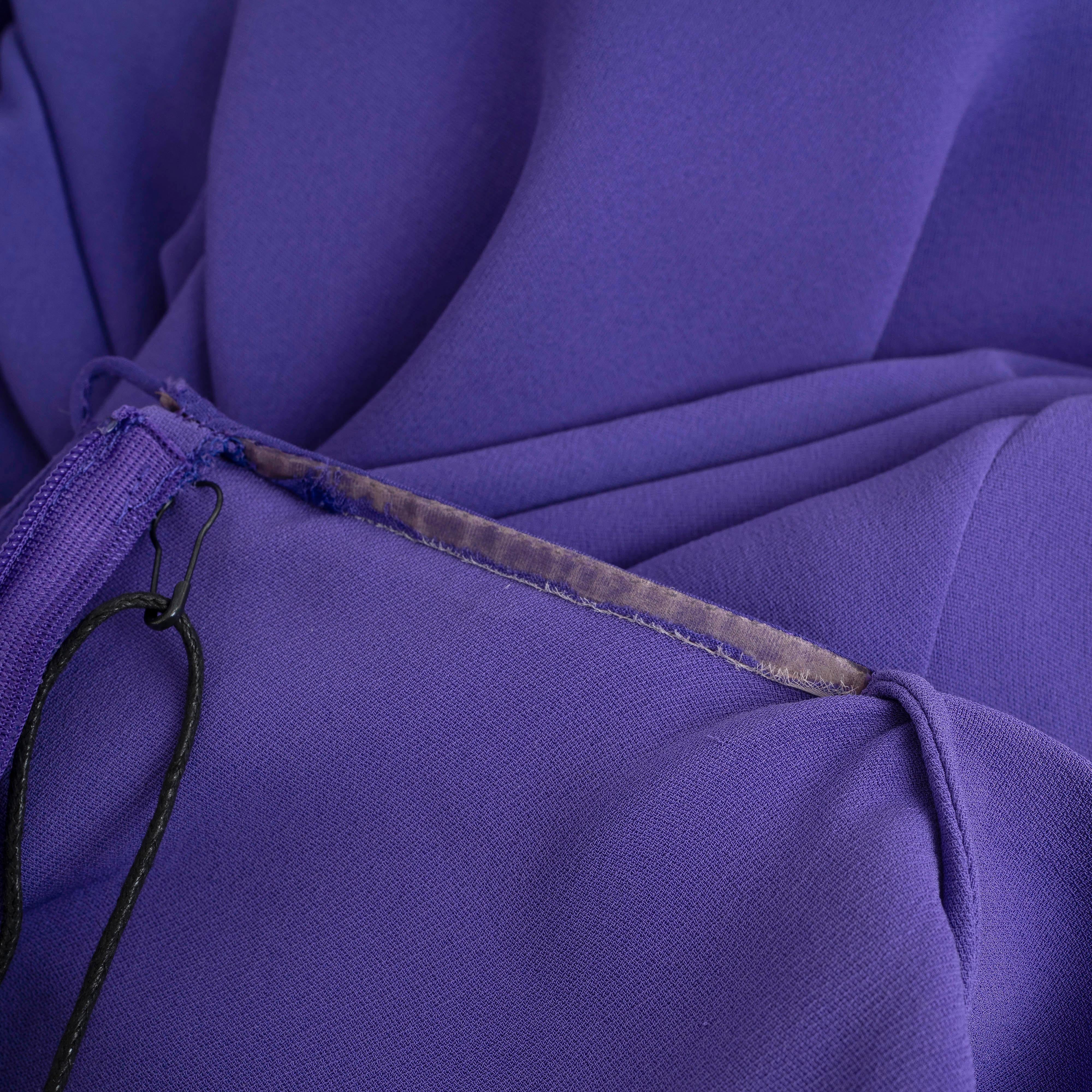 VALENTINO purple silk 2022 CAPE SLEEVE CADY MINI Dress 46 XL For Sale 2