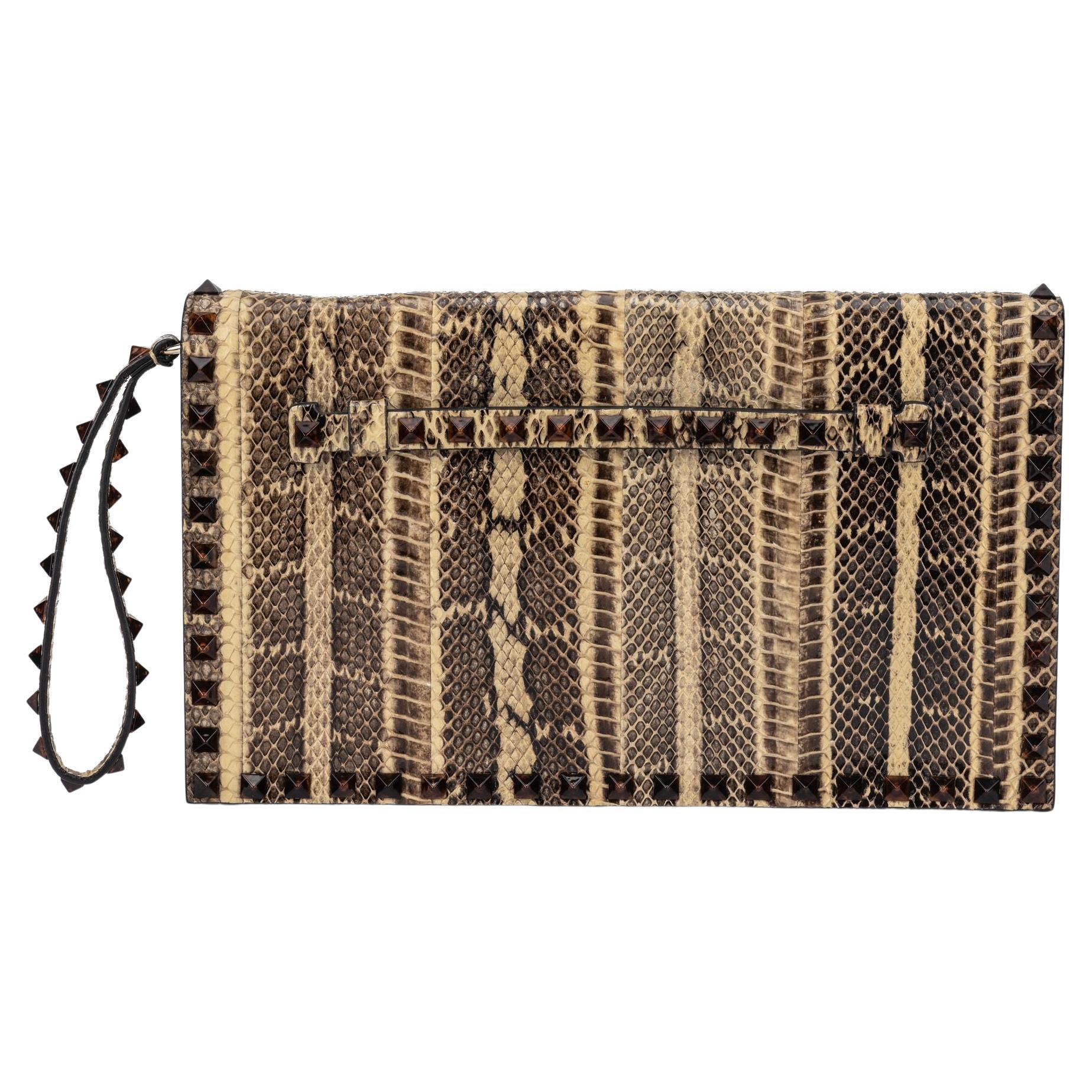 Valentino Python-Bergstecker-Clutch im Angebot