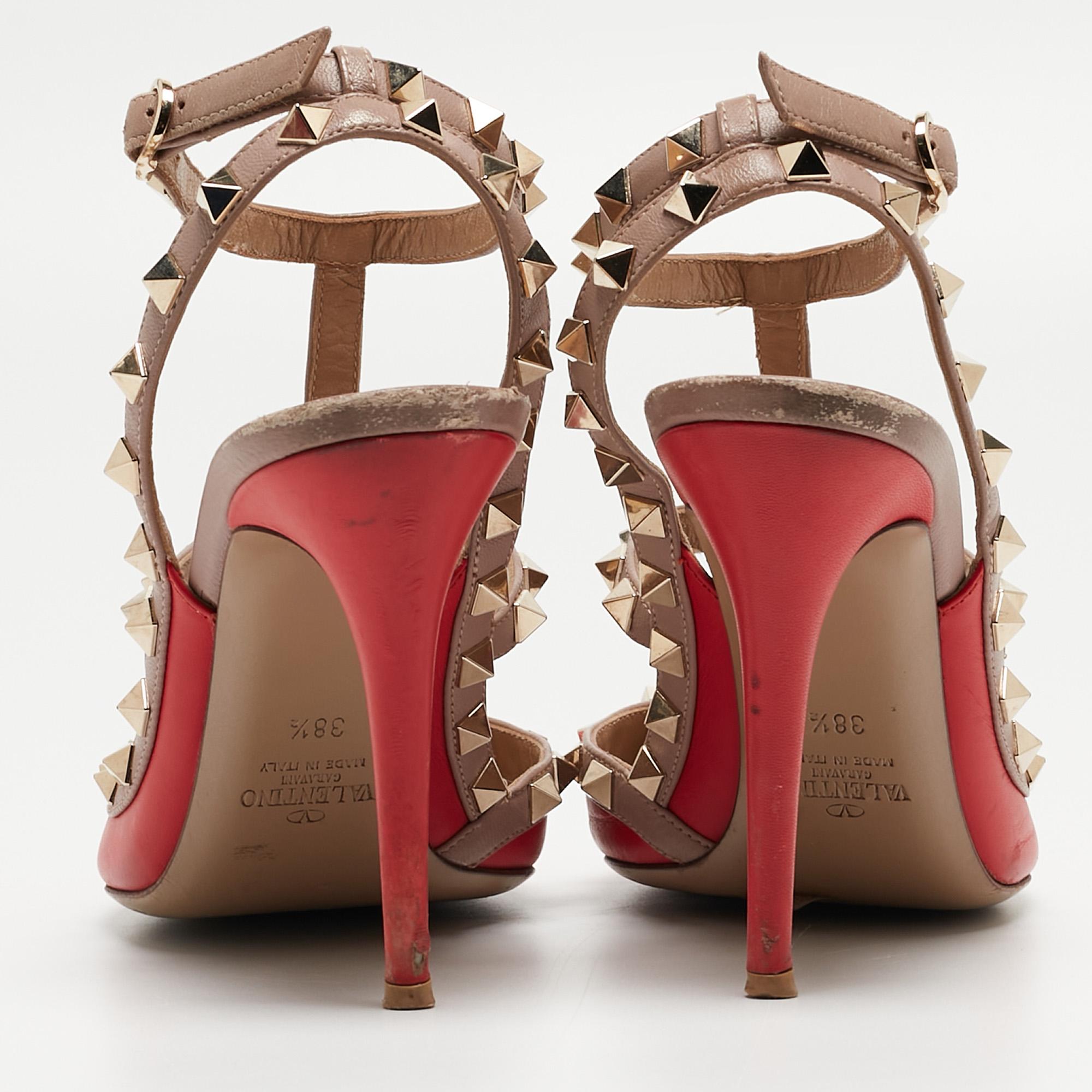 Valentino Red/Beige Leather Rockstud Pumps Size 38.5 For Sale 2