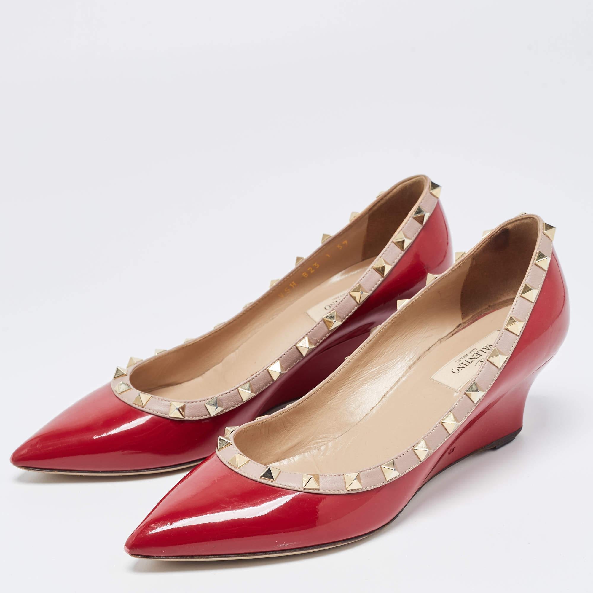 Make a statement with these Valentino red pumps for women. Impeccably crafted, these chic heels offer both fashion and comfort, elevating your look with each graceful step.