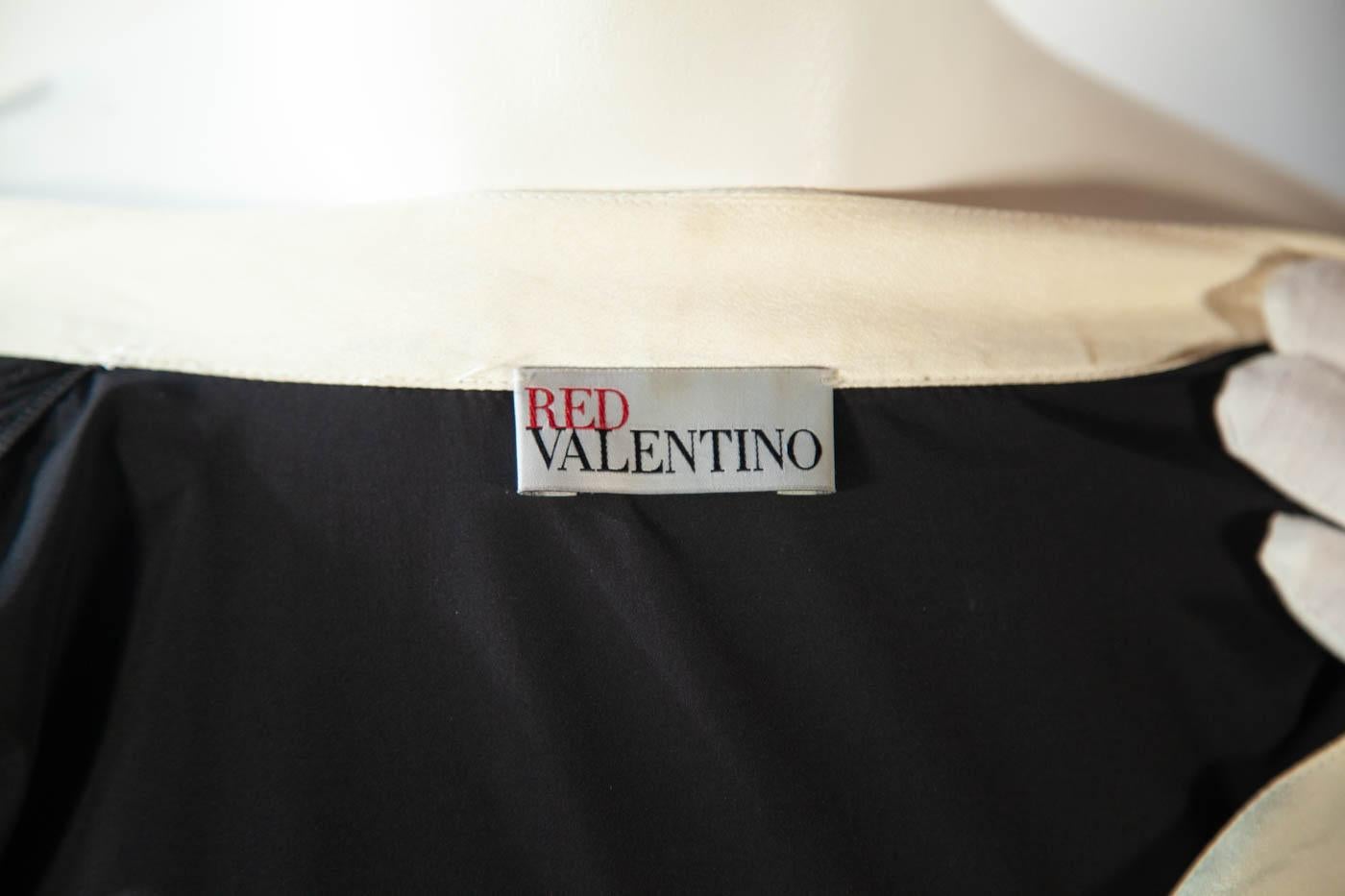 Valentino Red, cady tech silk, black dress  2
