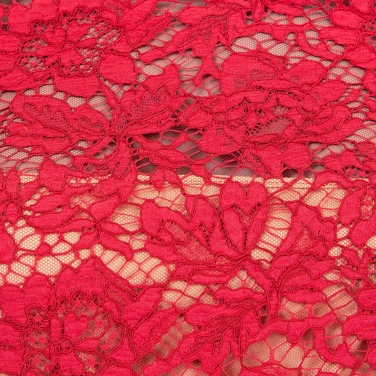 VALENTINO Robe droite à manches longues en coton rouge FLORAL GIUPURE LACE 40 S en vente 1