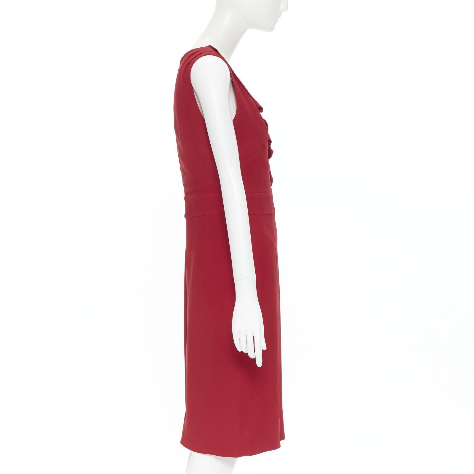 Women's VALENTINO red crepe ruffle plunge neck sheath cocktail dress IT42 M For Sale
