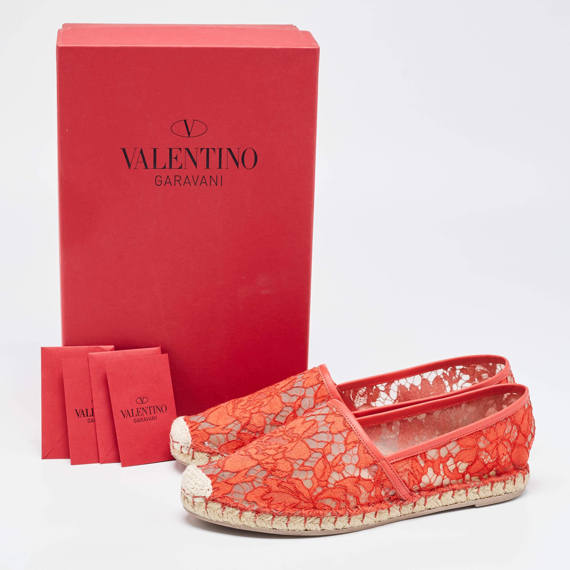 Valentino Red Lace and Leather Butterfly Espadrille Flats Size 39 1