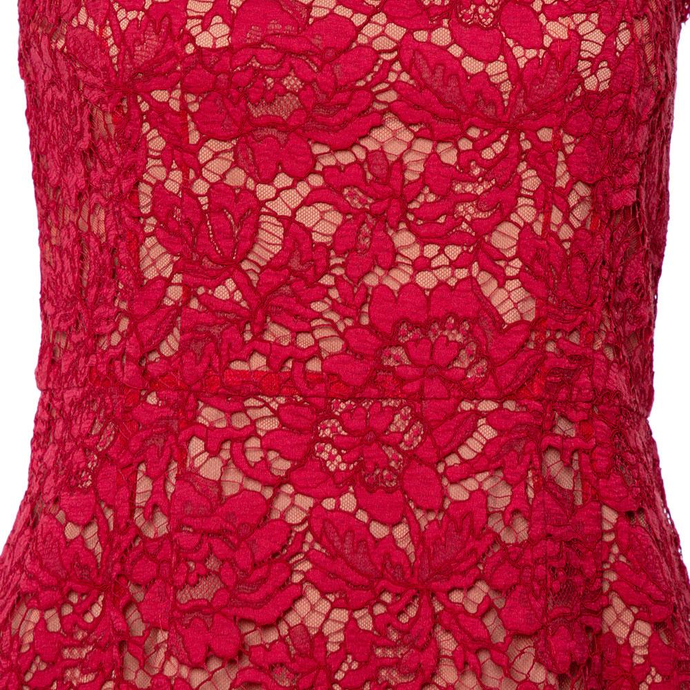 Valentino Red Lace Bow Detail Sleeveless Sheath Dress M In Good Condition In Dubai, Al Qouz 2