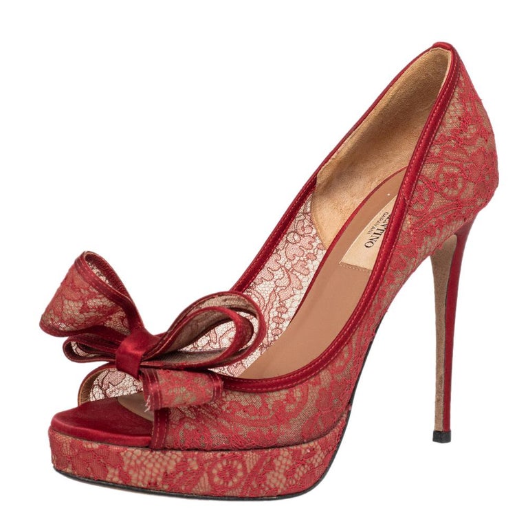 Valentino Red Lace Bow Peep Toe Pumps Size 37.5 For Sale at 1stDibs