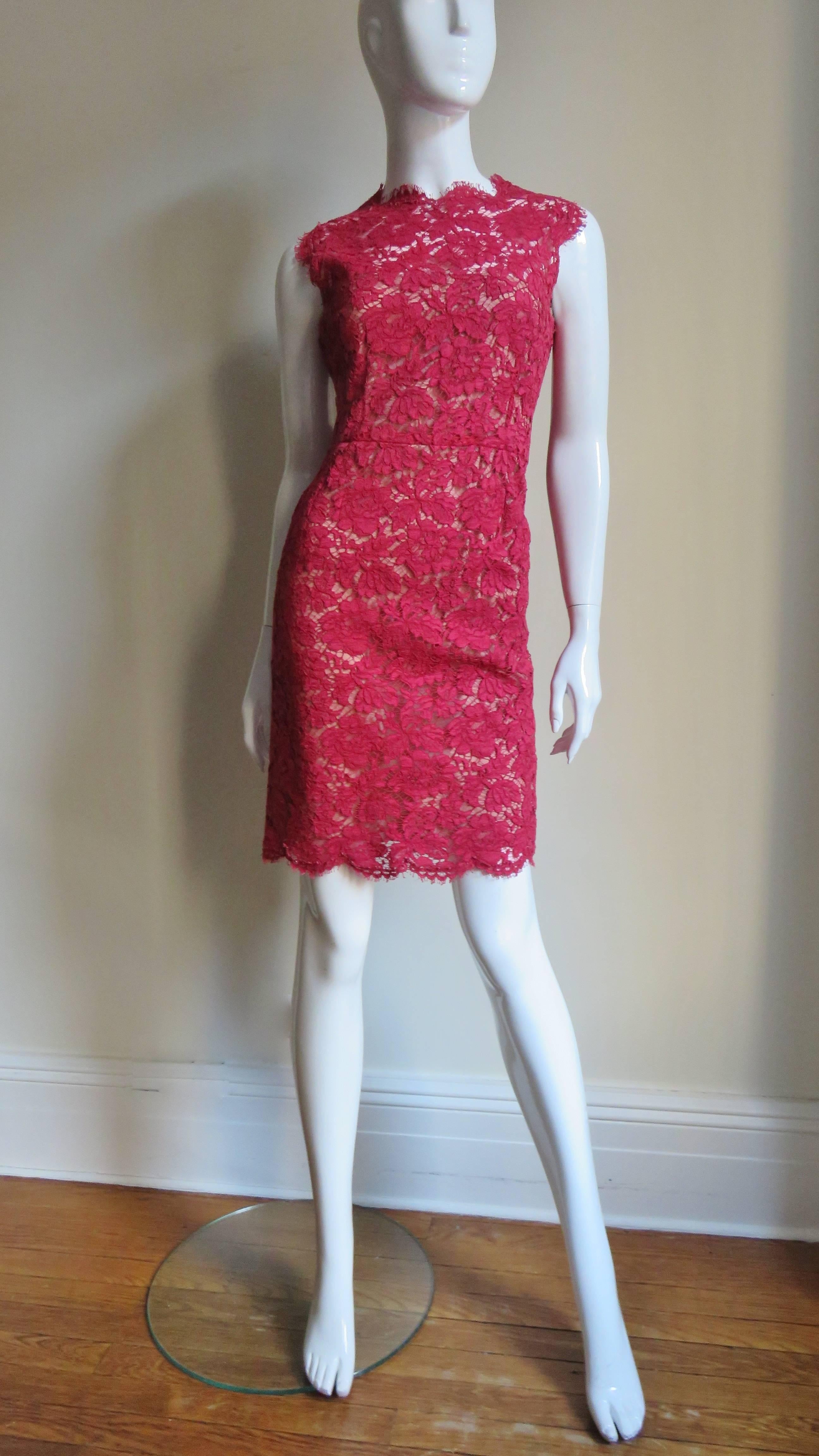 Valentino Red Silk Lace Dress In Good Condition In Water Mill, NY