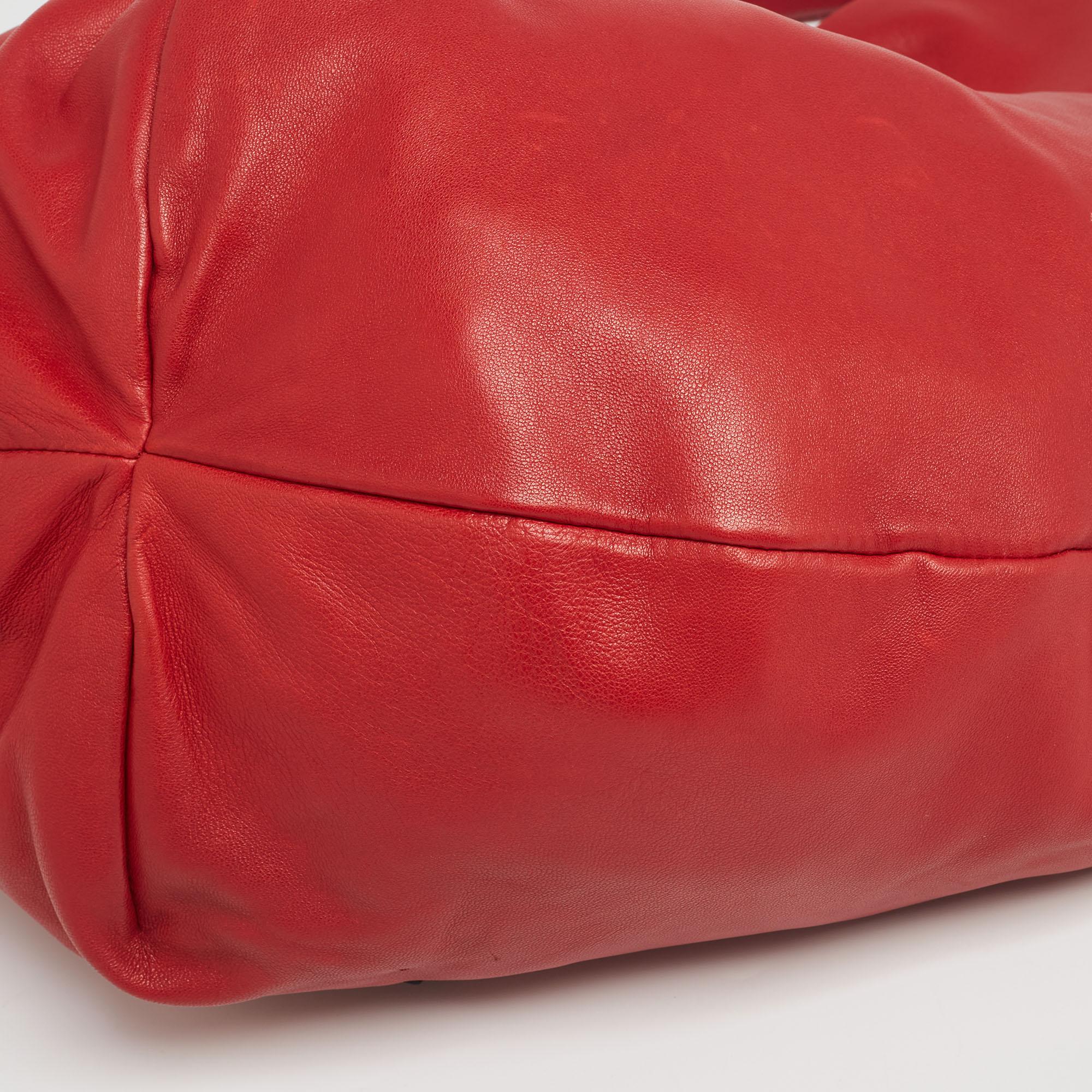 Women's Valentino Red Leather 360 Bow Hobo