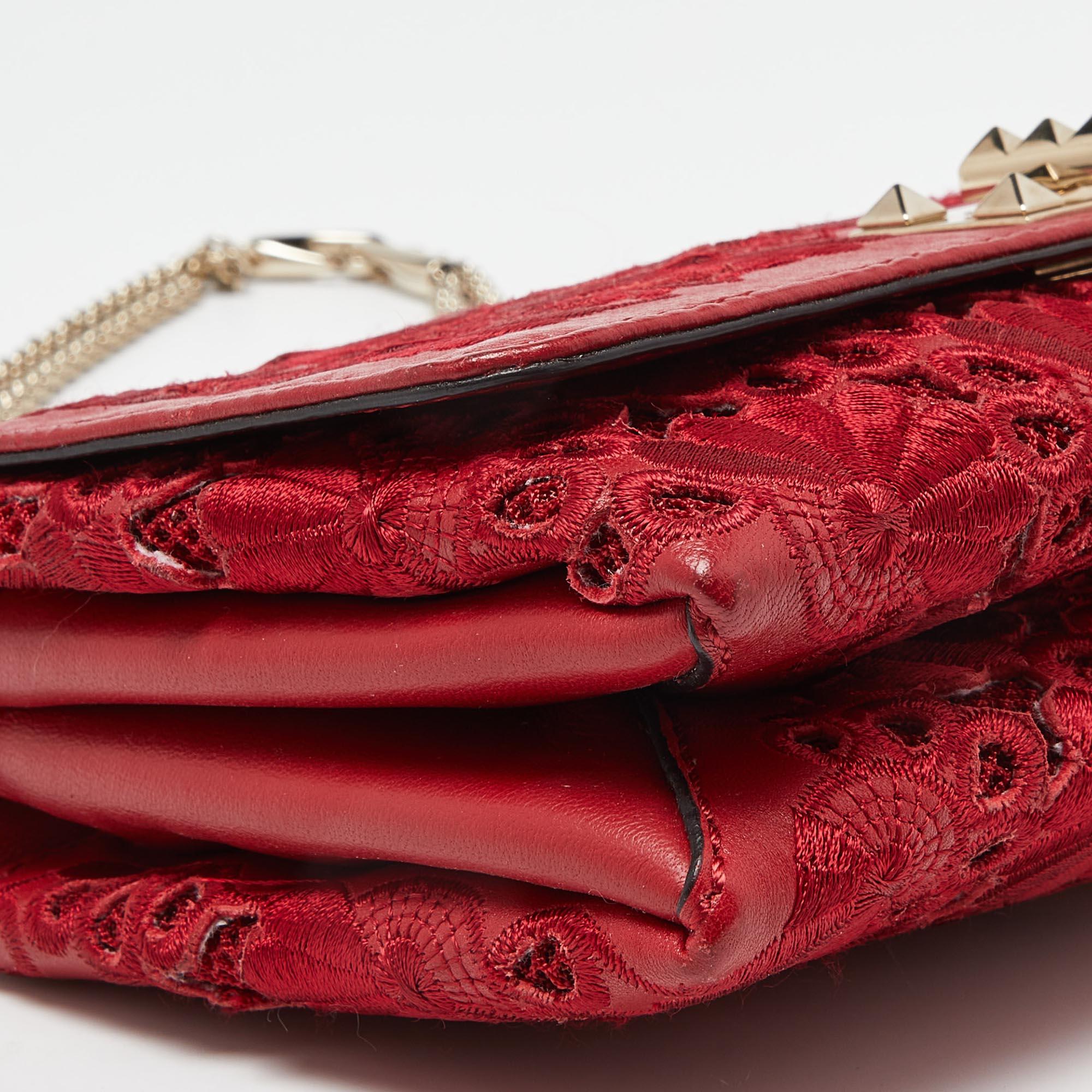 Valentino Red Leather and Lace Va Va Voom Shoulder Bag For Sale 2