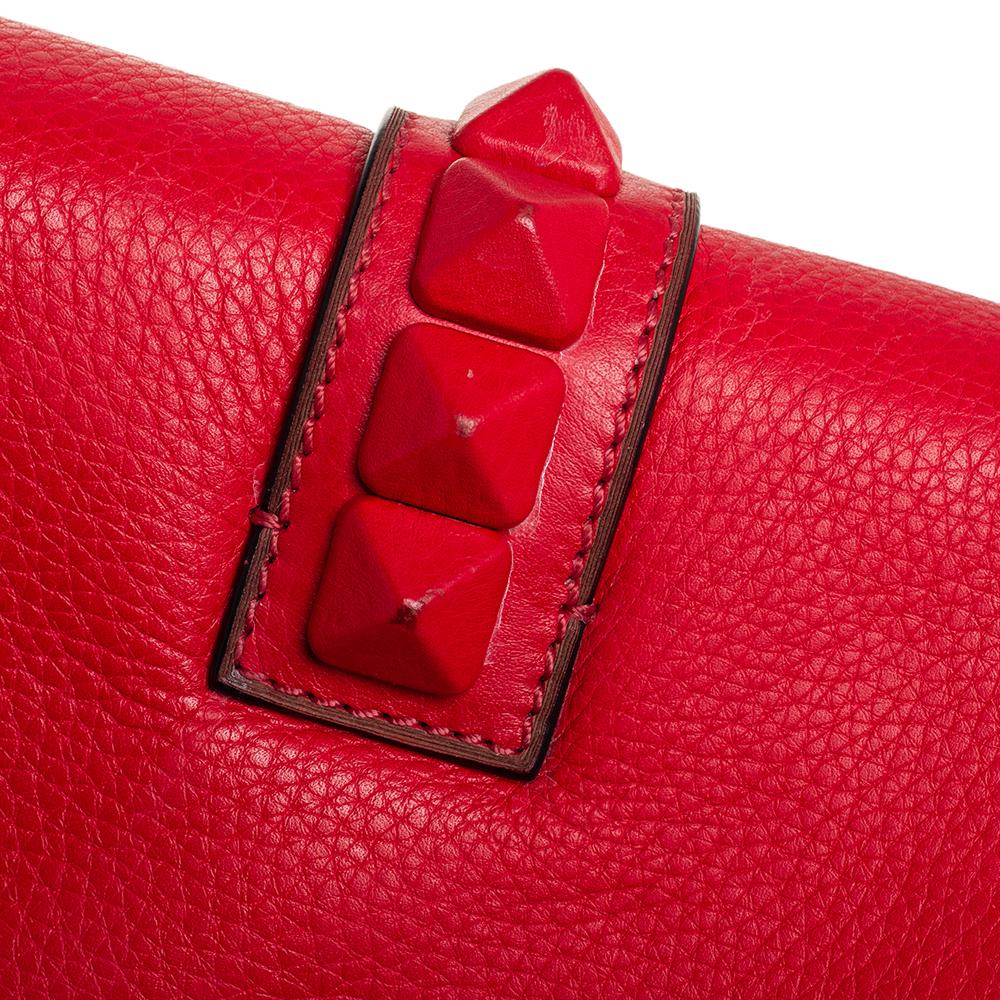 Valentino Red Leather Medium Rockstud Glam Lock Flap Bag In Good Condition In Dubai, Al Qouz 2