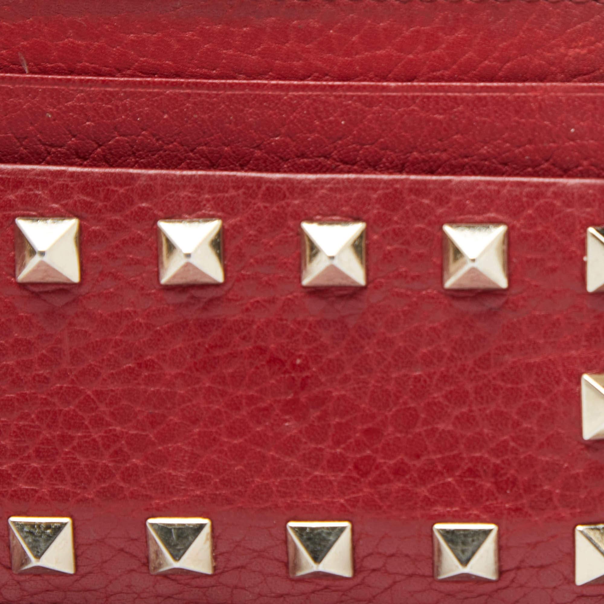 Valentino Red Leather Rockstud Card Holder For Sale 1