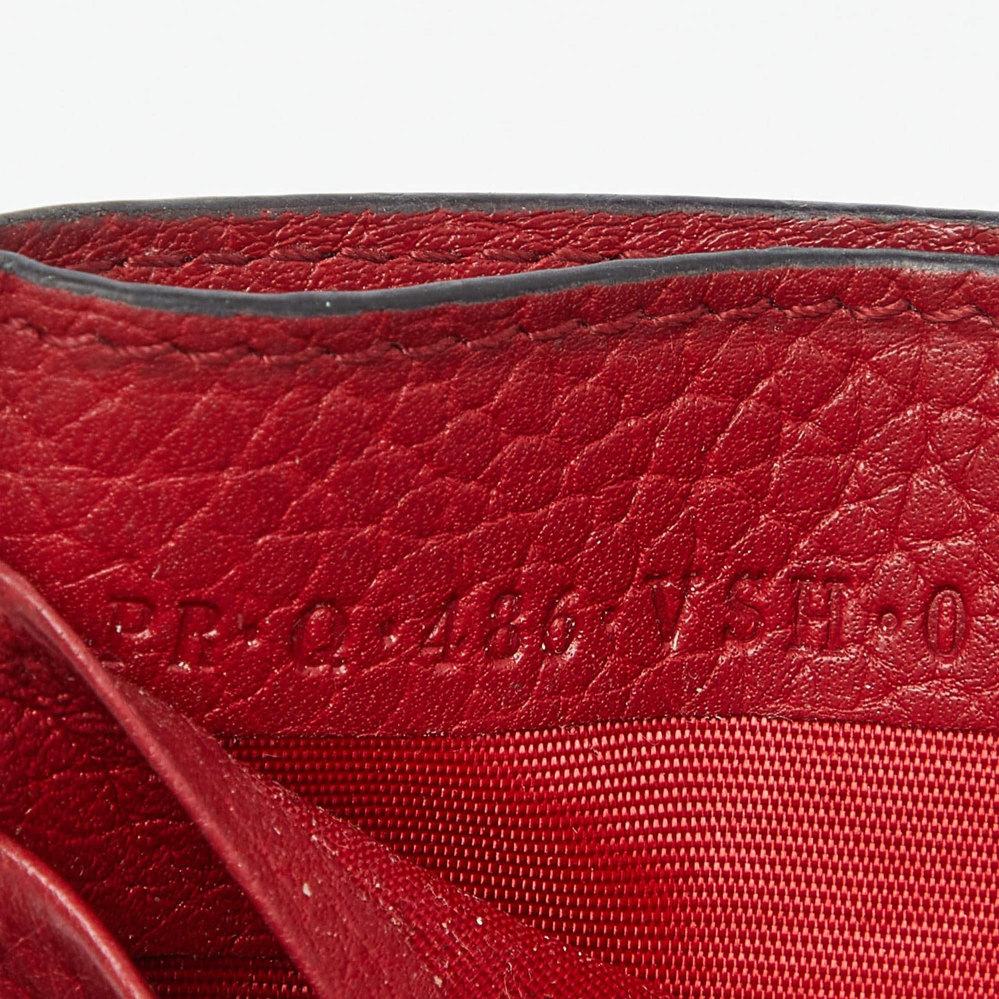 Valentino Red Leather Rockstud Card Holder For Sale 3