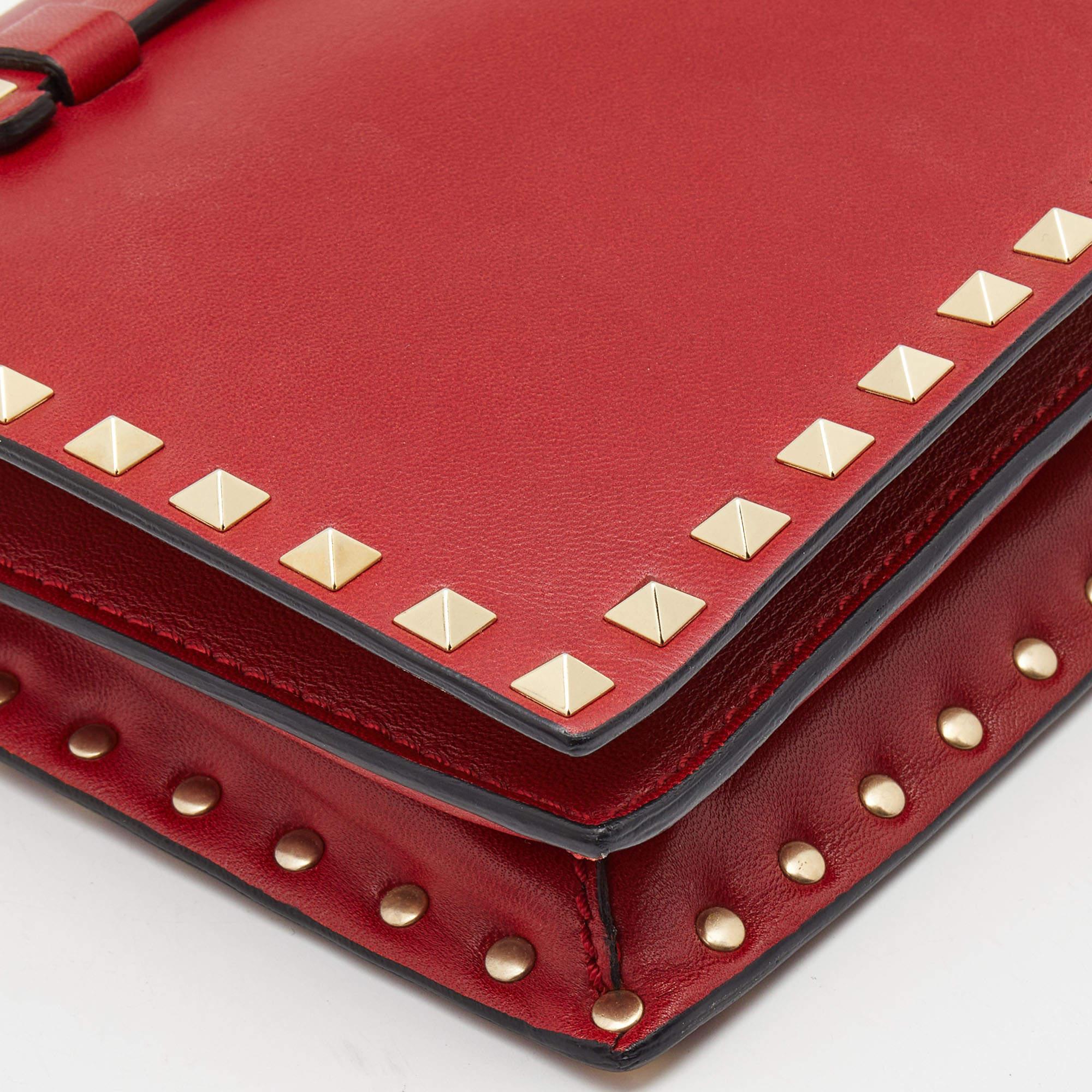Valentino Red Leather Rockstud Wristlet Clutch 2